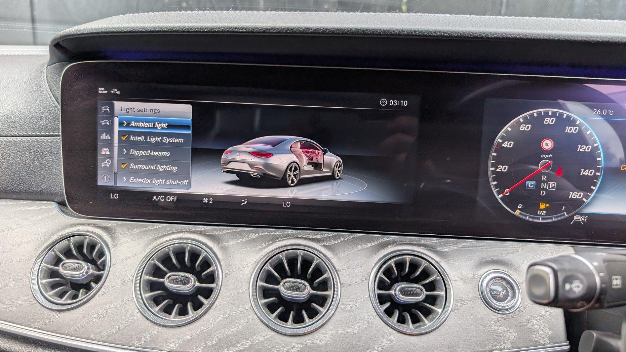 Mercedes-Benz CLS view 18