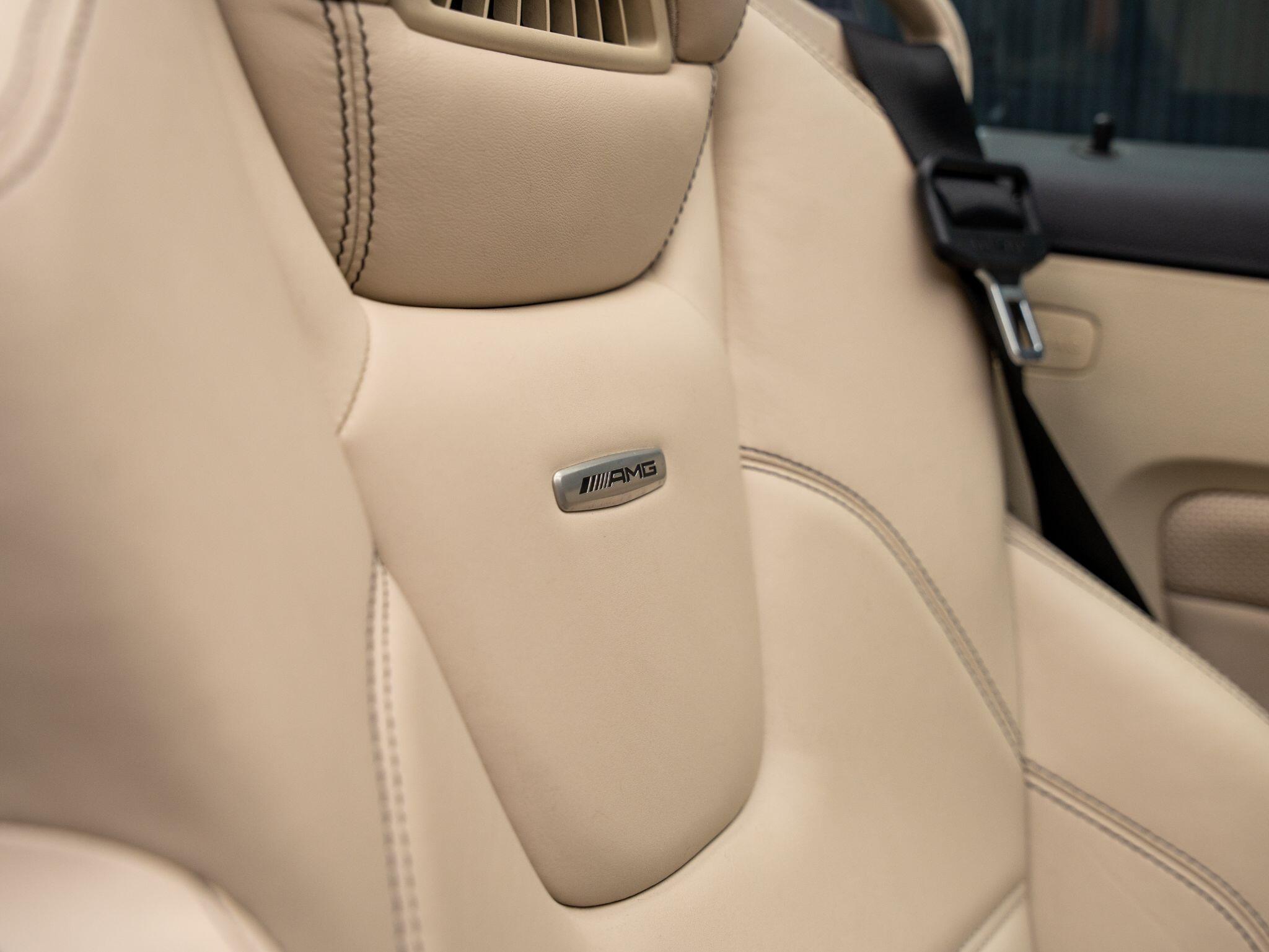 Mercedes-Benz SLK view 14