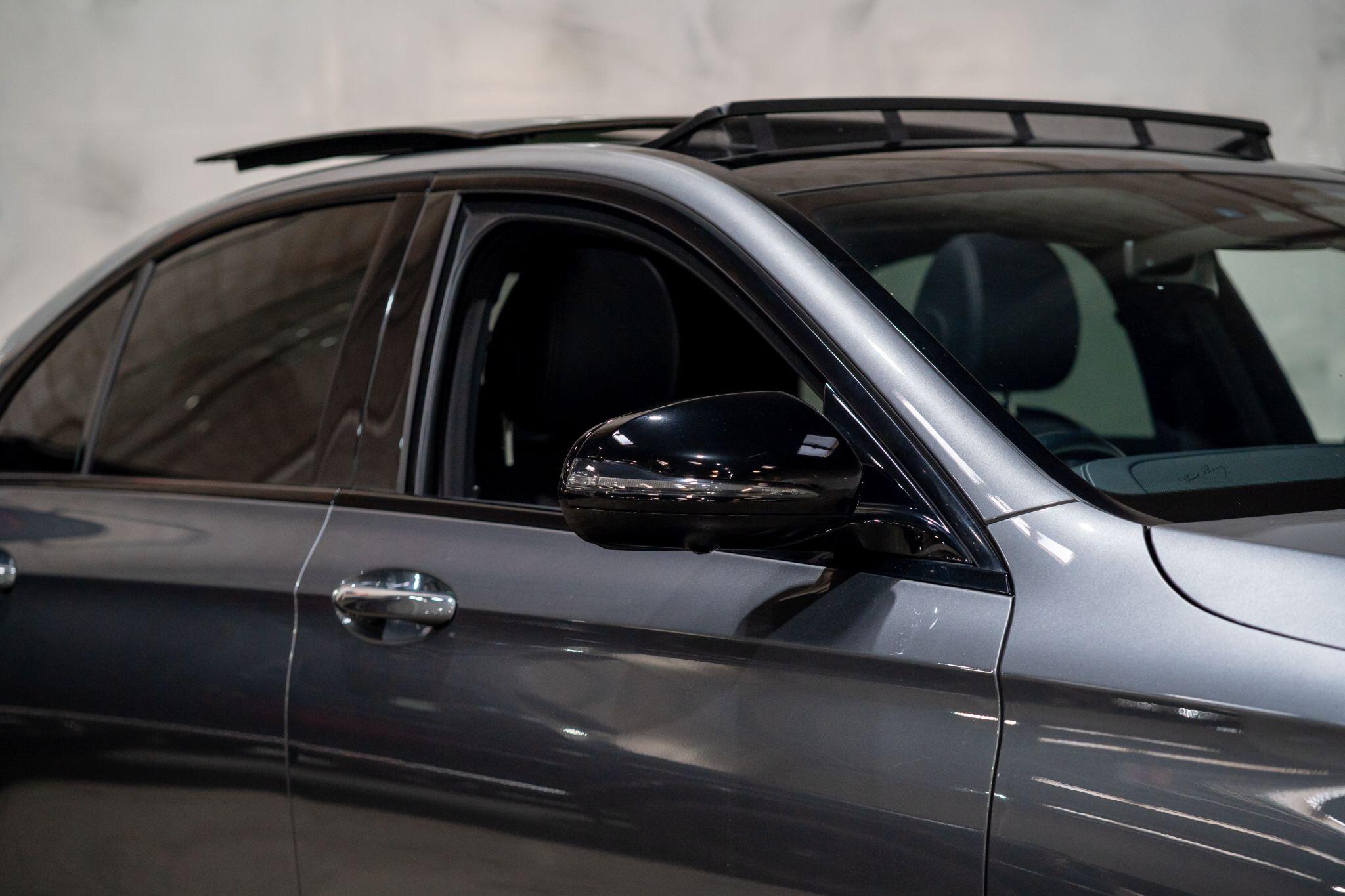 Mercedes-Benz E-Class view 46