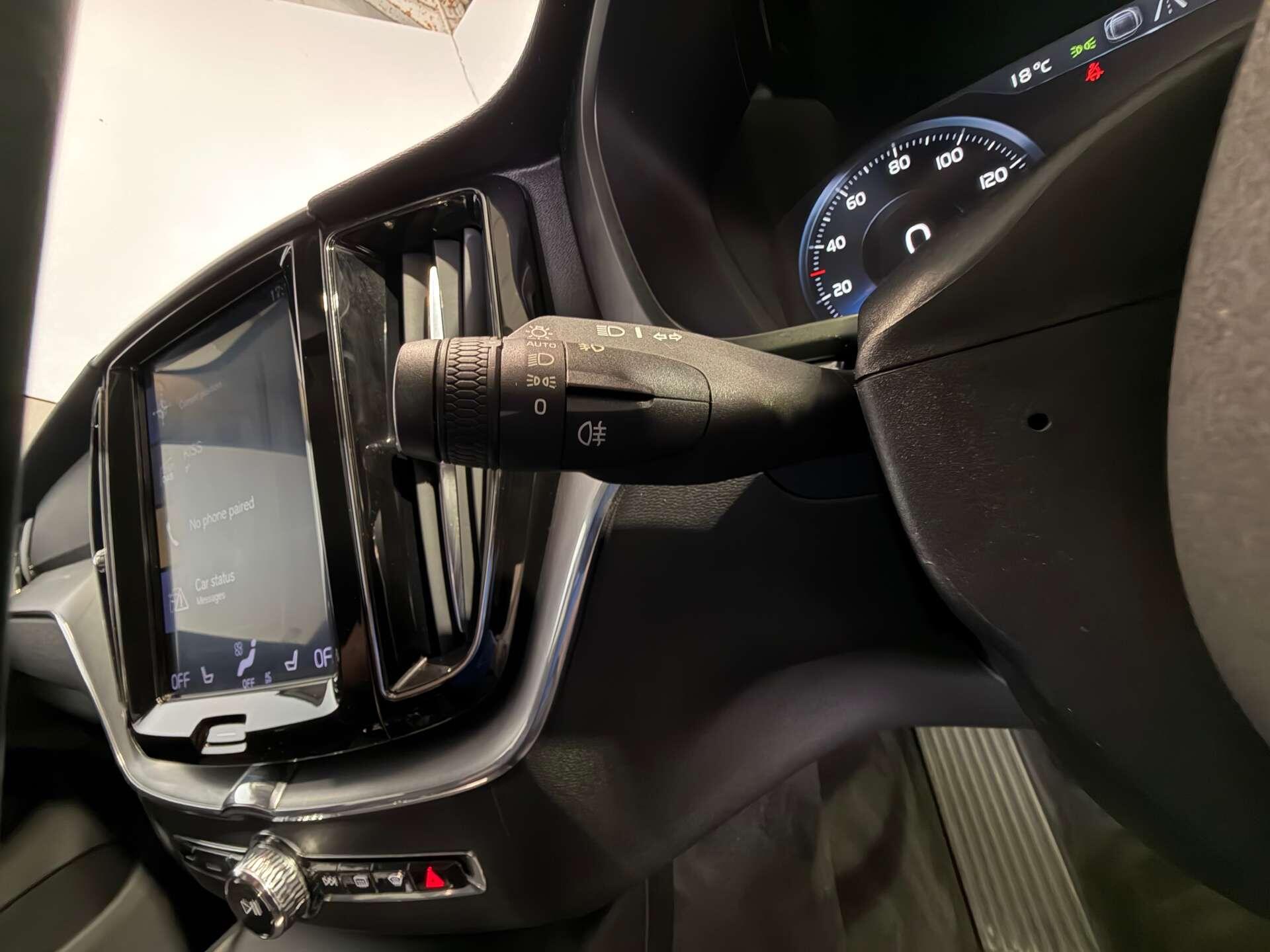 Volvo XC60 view 39