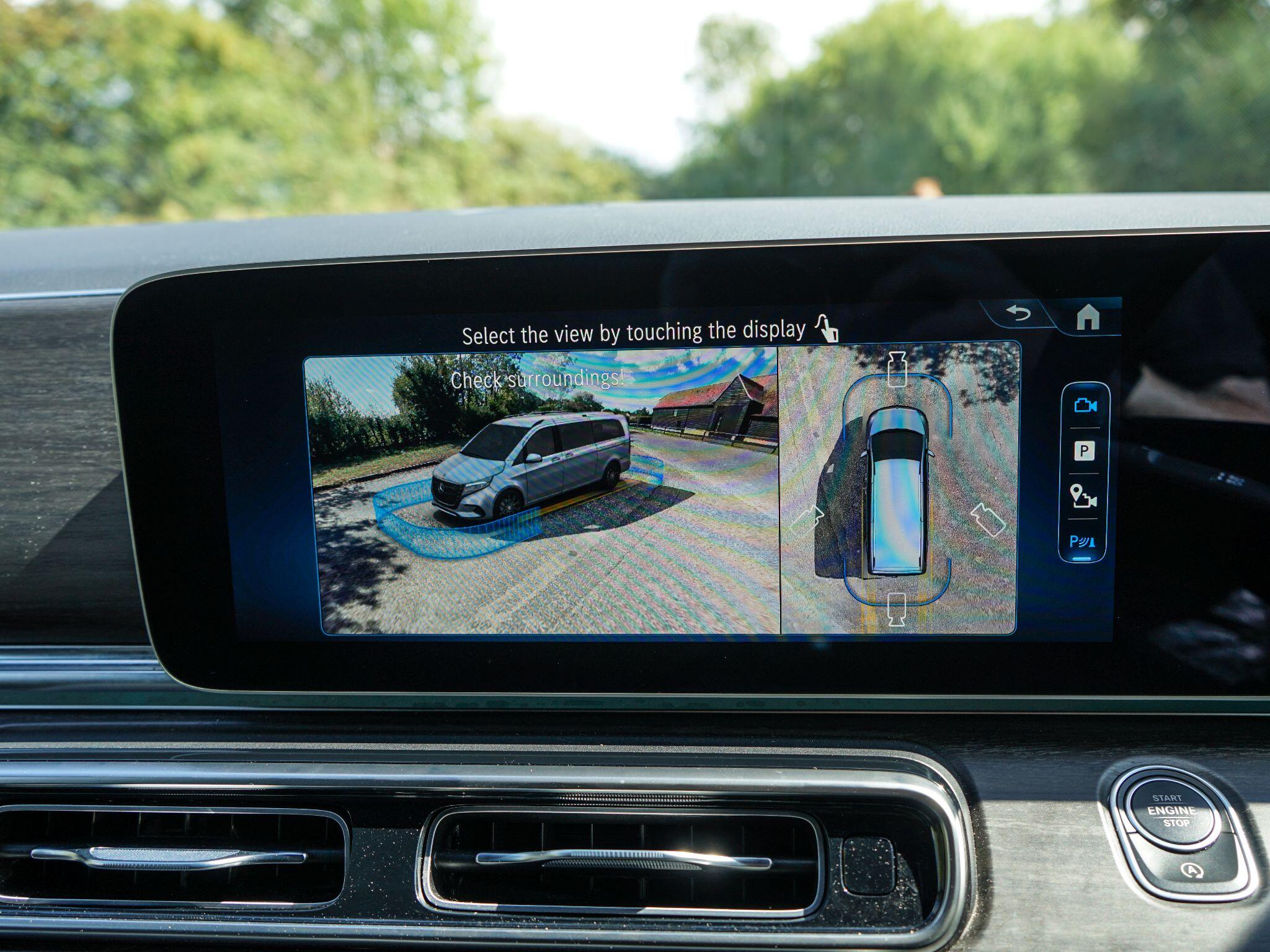Mercedes-Benz V Class view 25