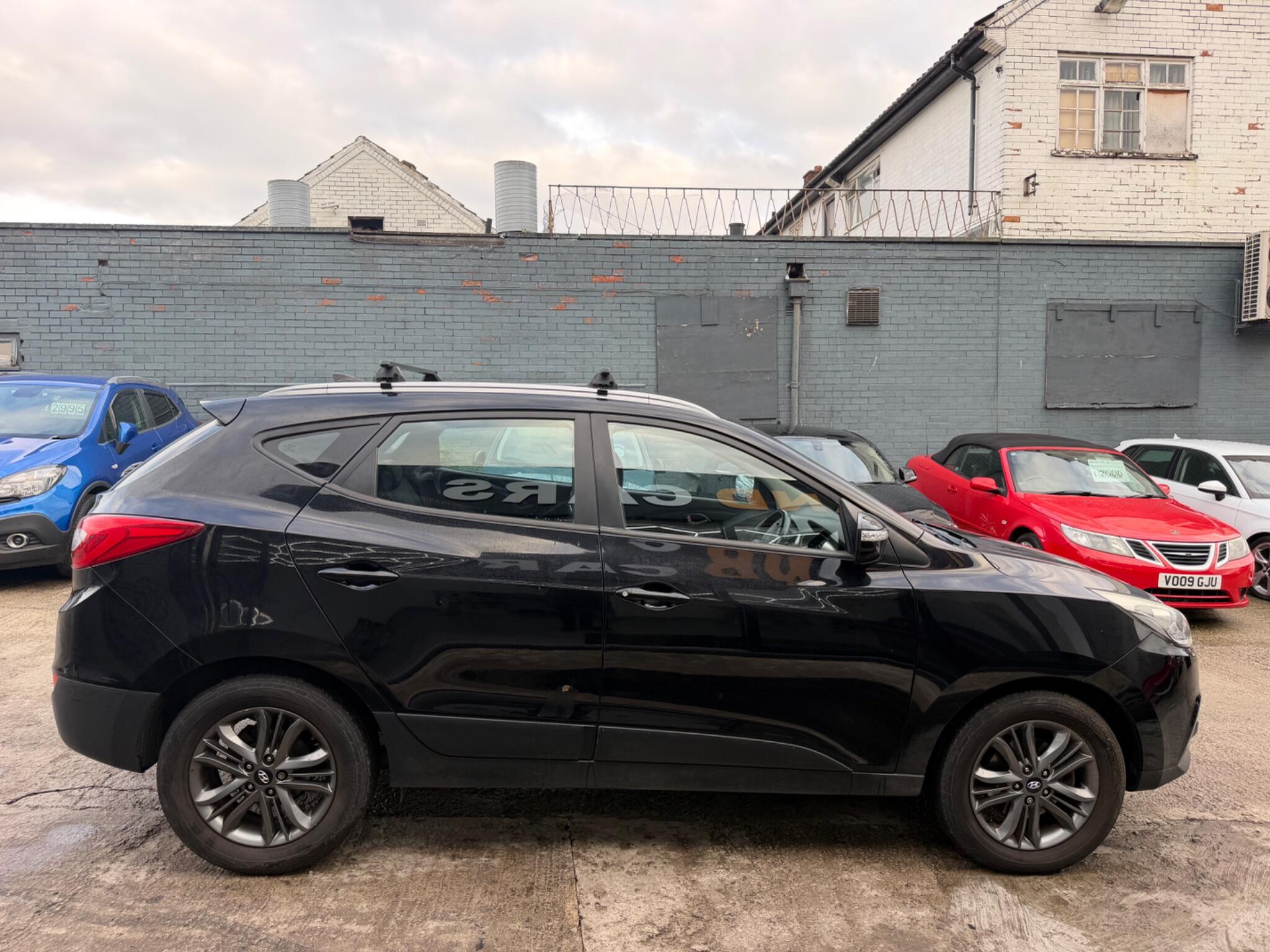 Hyundai Ix35 view 8