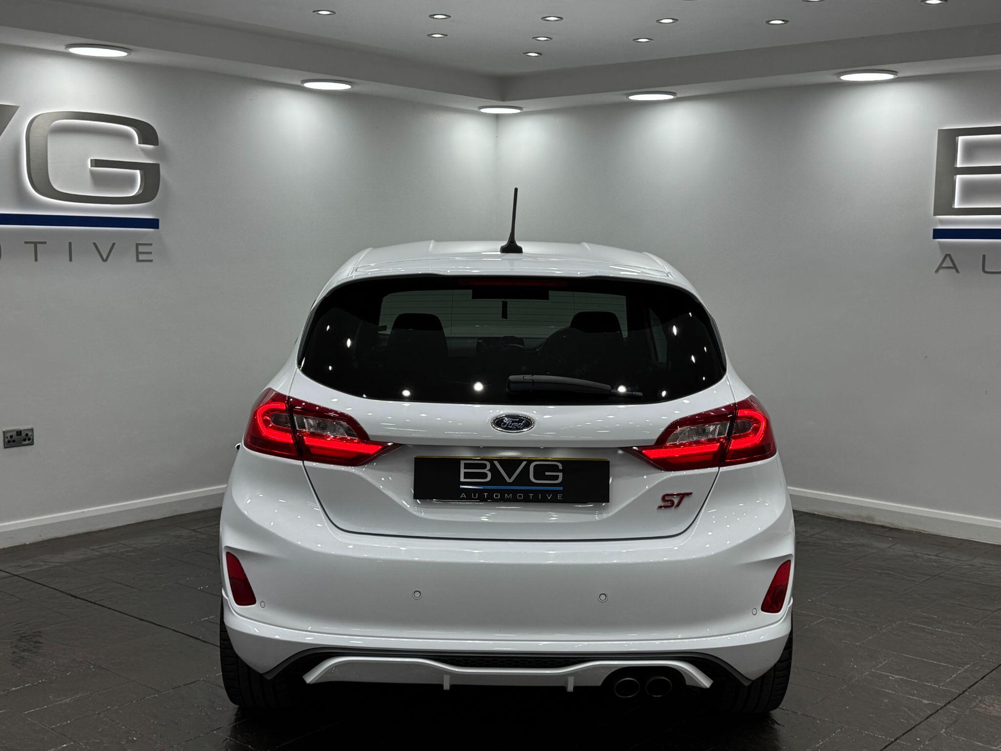 Ford Fiesta view 18