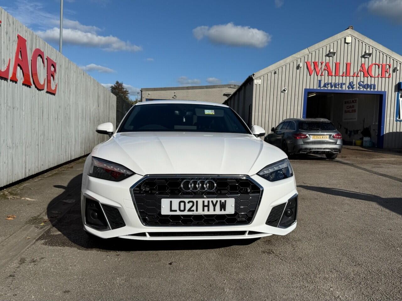 Audi A5 view 12
