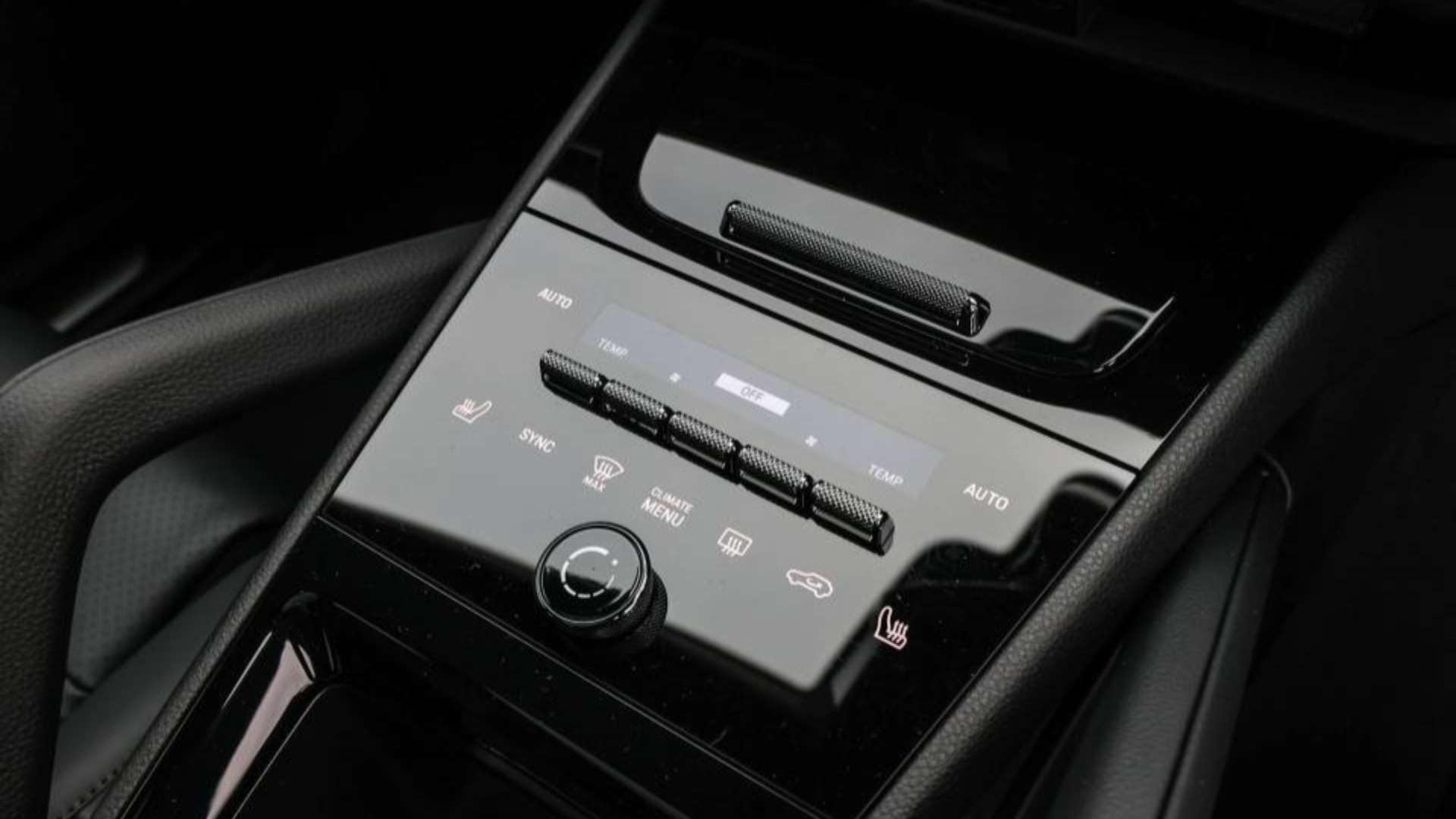 Porsche Cayenne view 17