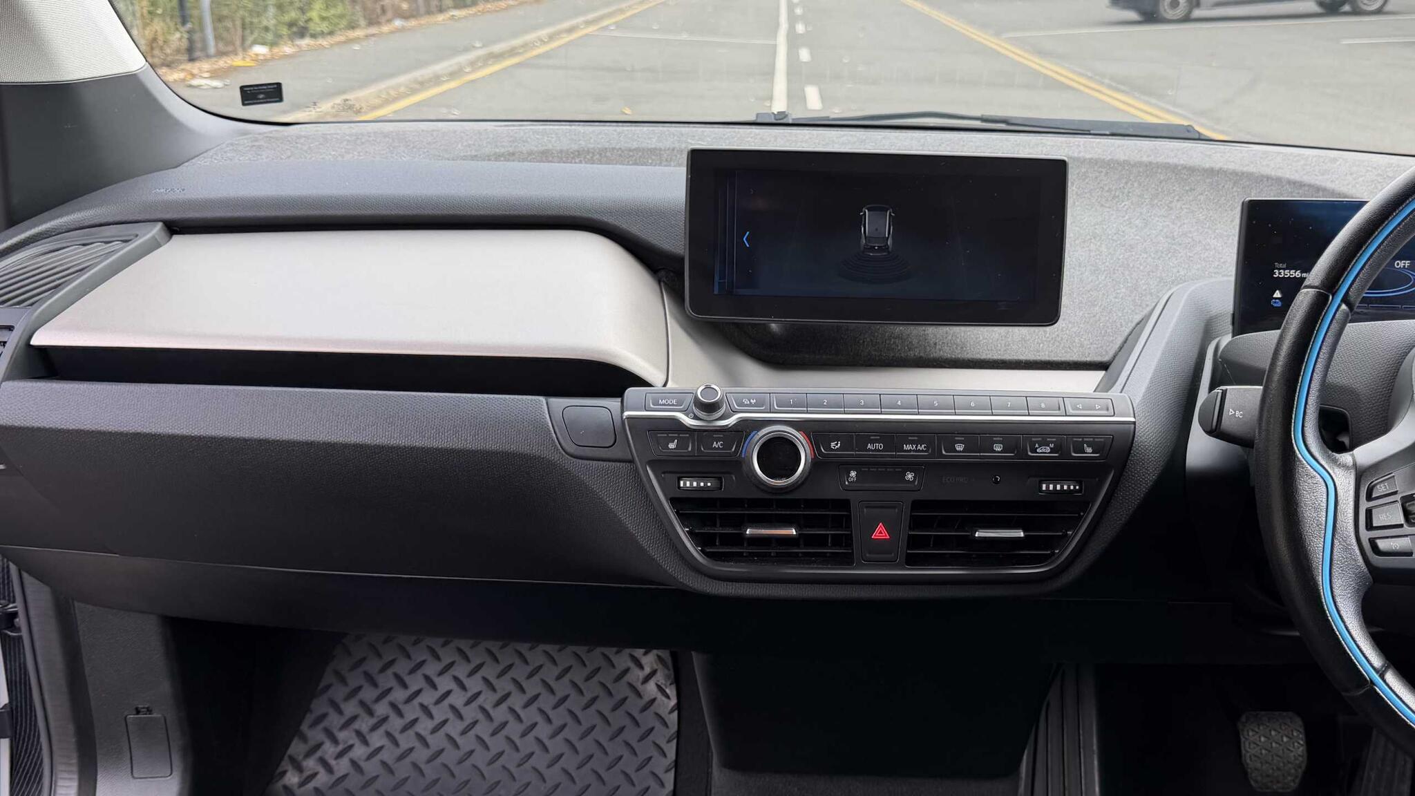 BMW i3 view 6