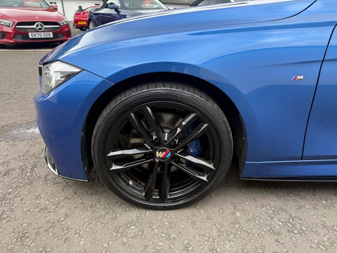 BMW 3 Series view 34