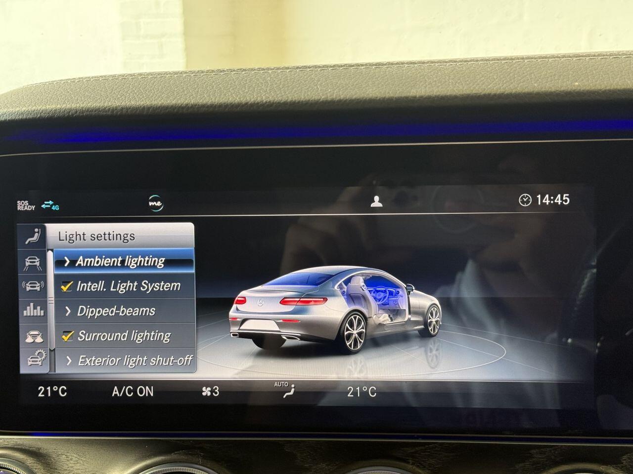Mercedes-Benz E Class view 53