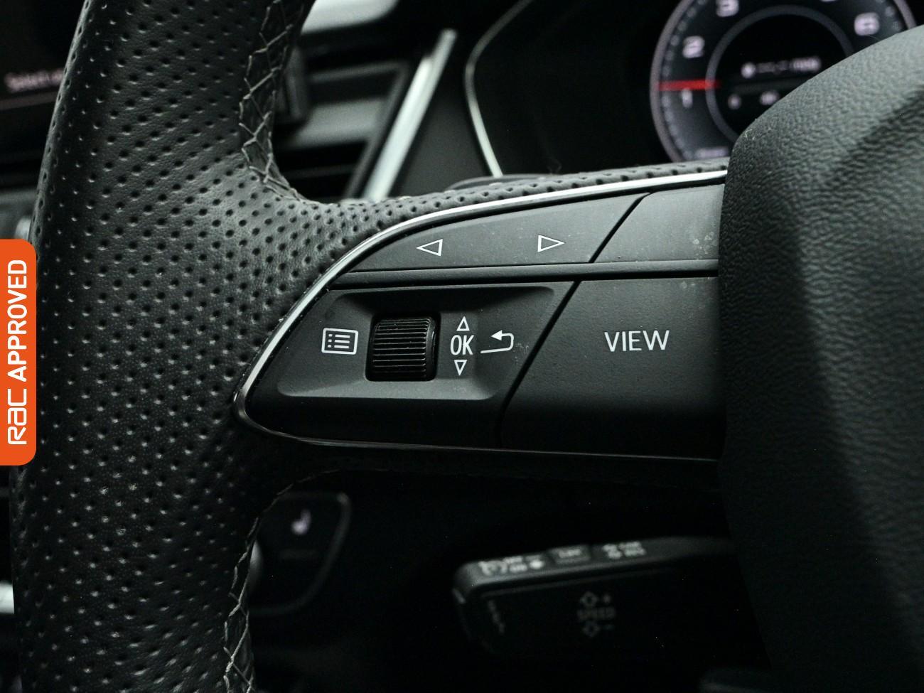 Audi Q5 view 24