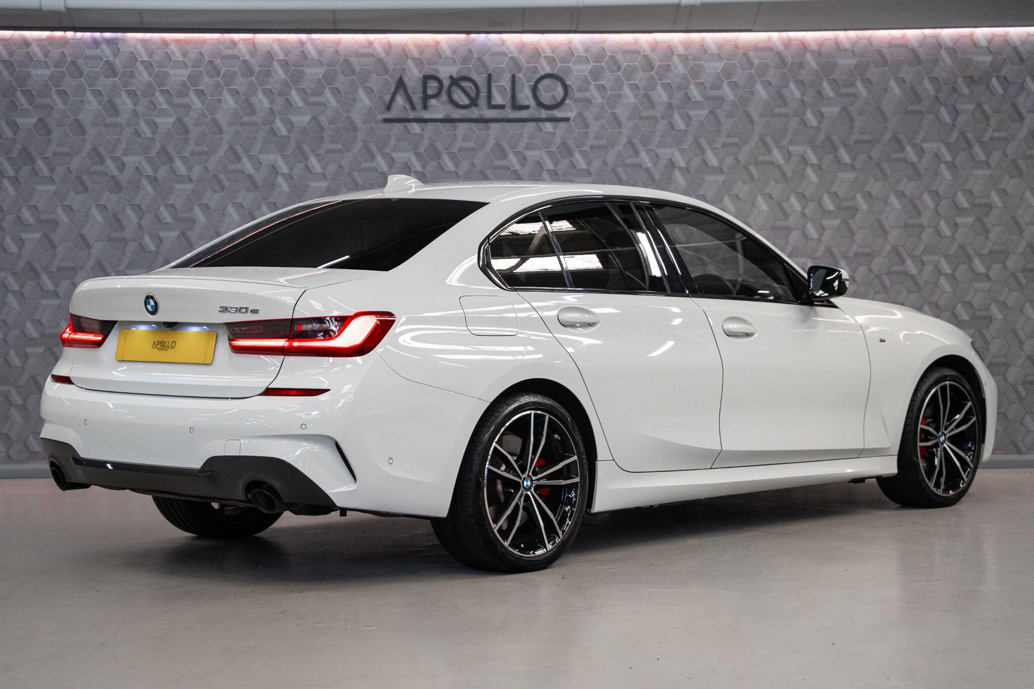 BMW 3 Series view 2