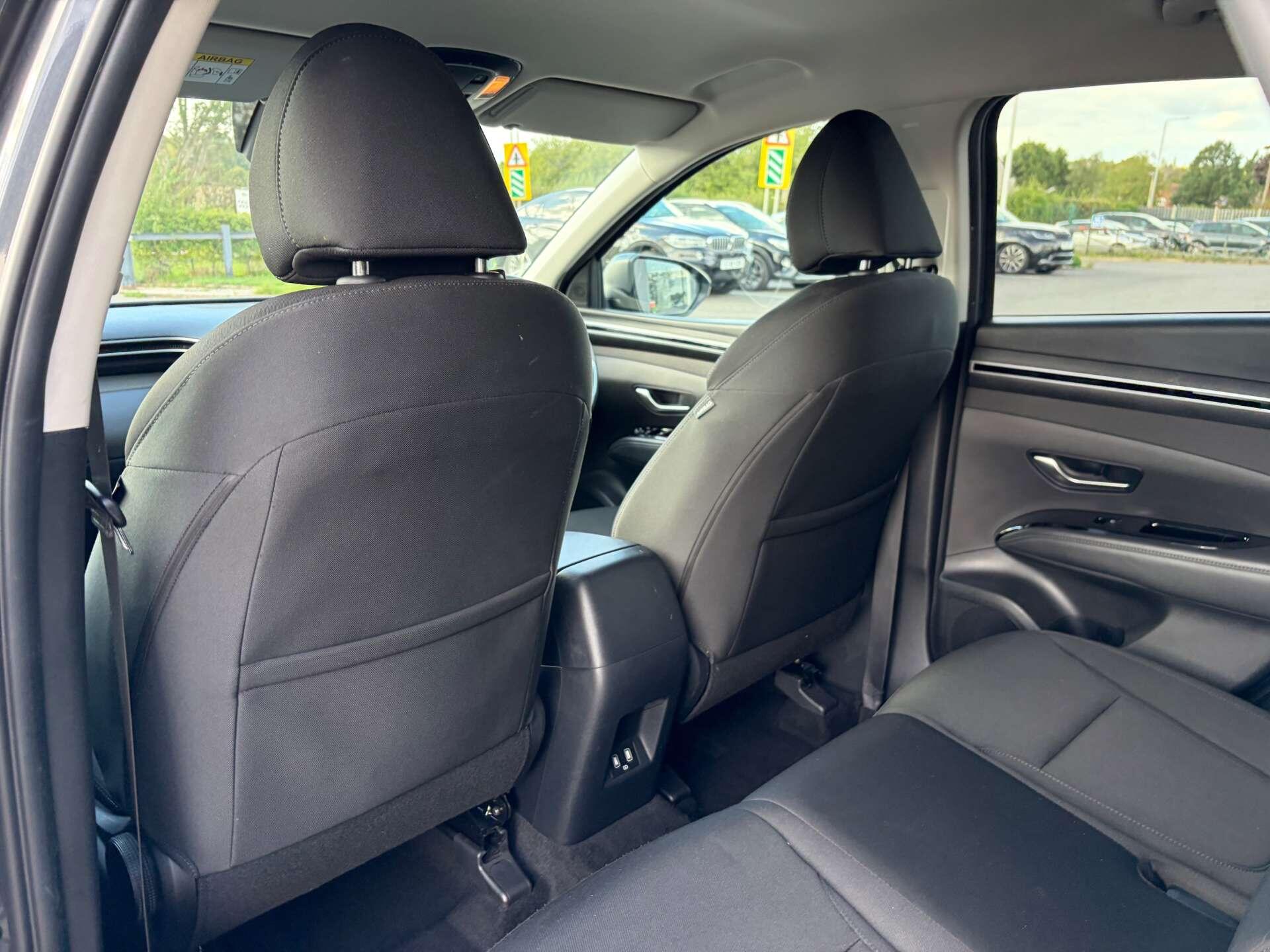 Hyundai Tucson view 22
