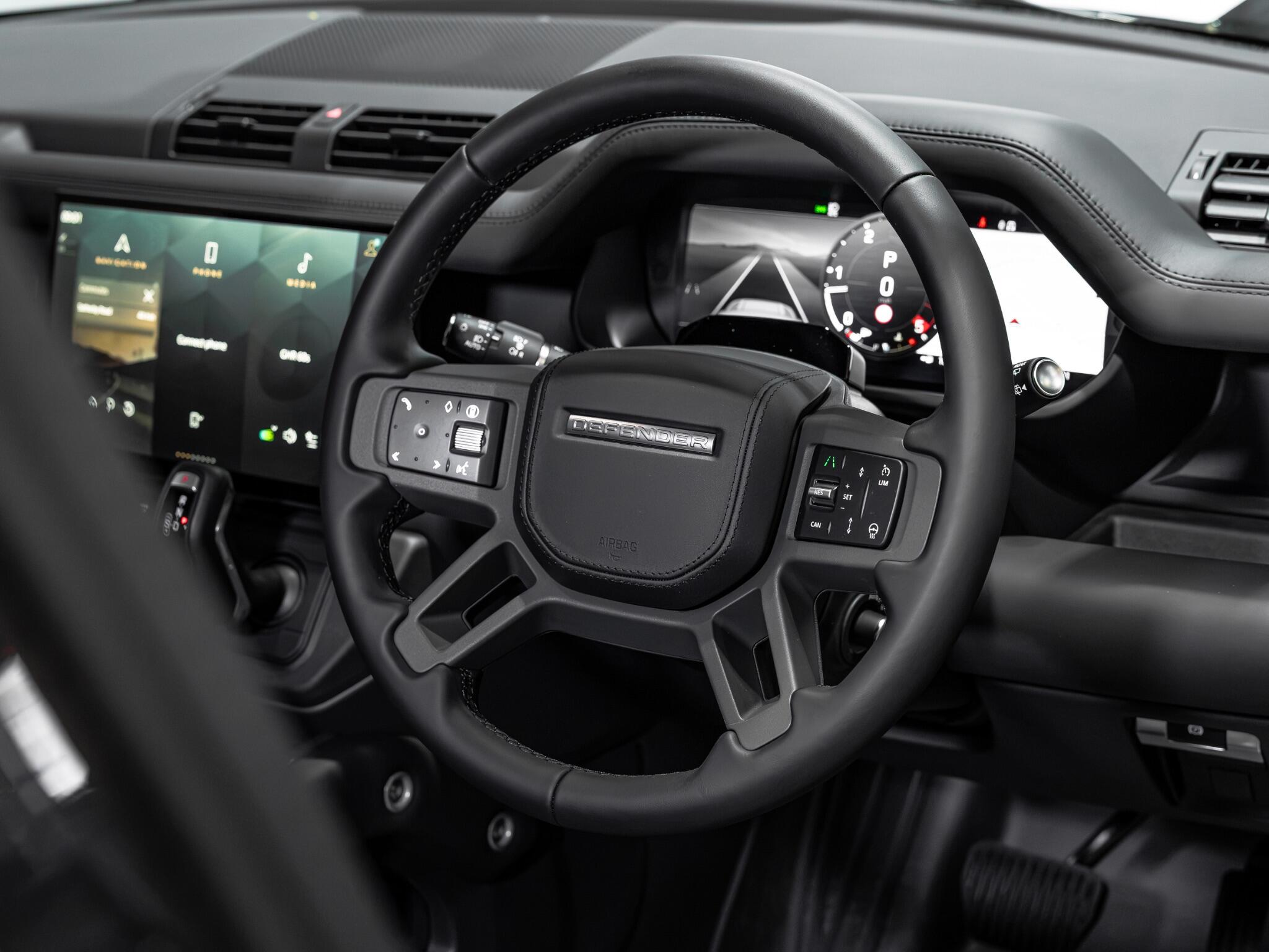 Land Rover Defender view 16