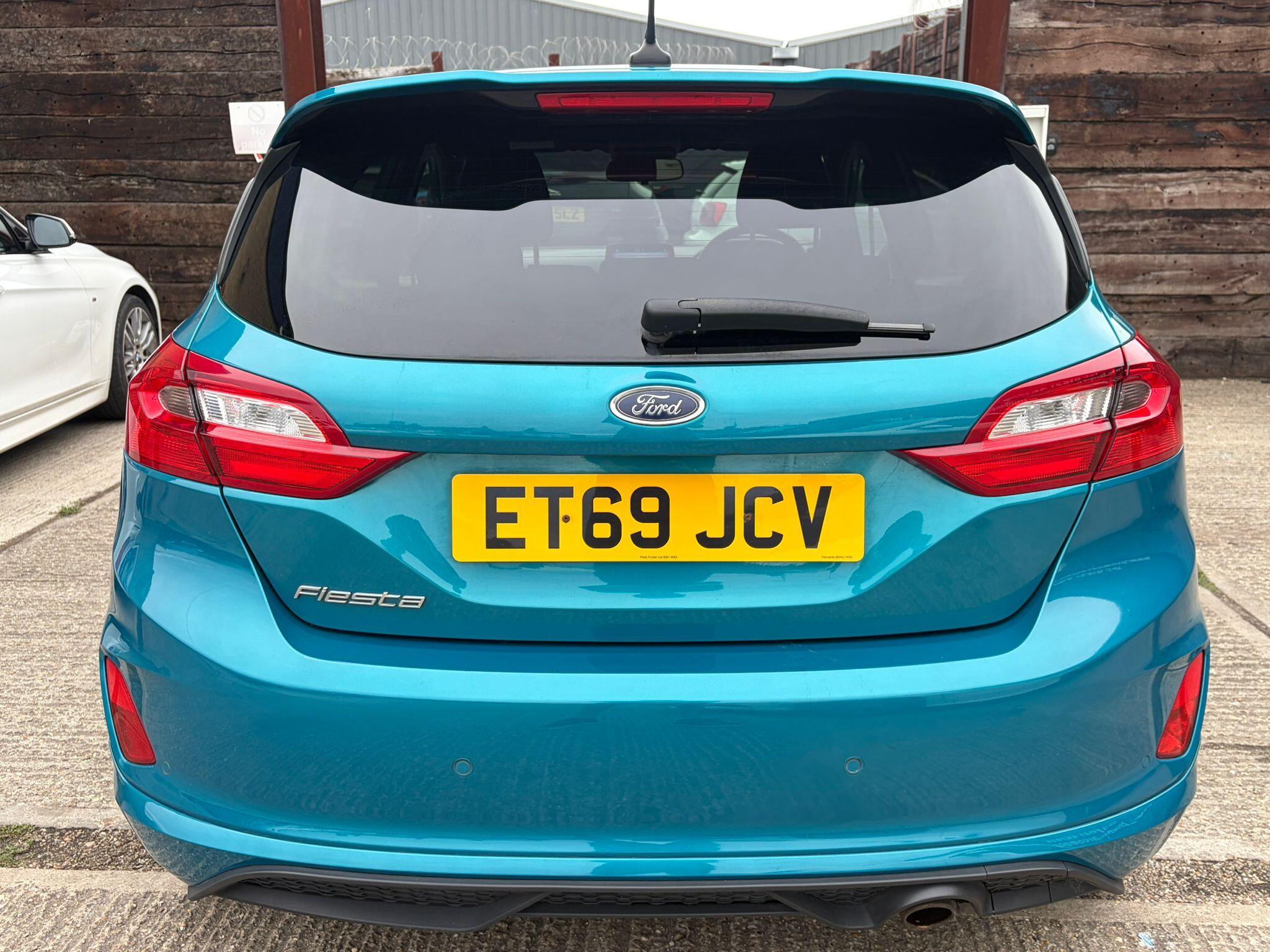 Ford Fiesta view 4