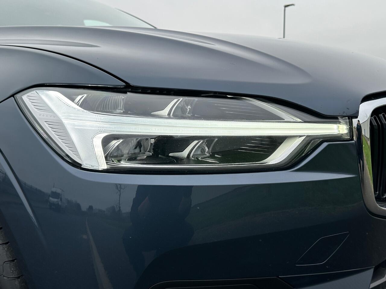 Volvo XC60 view 28