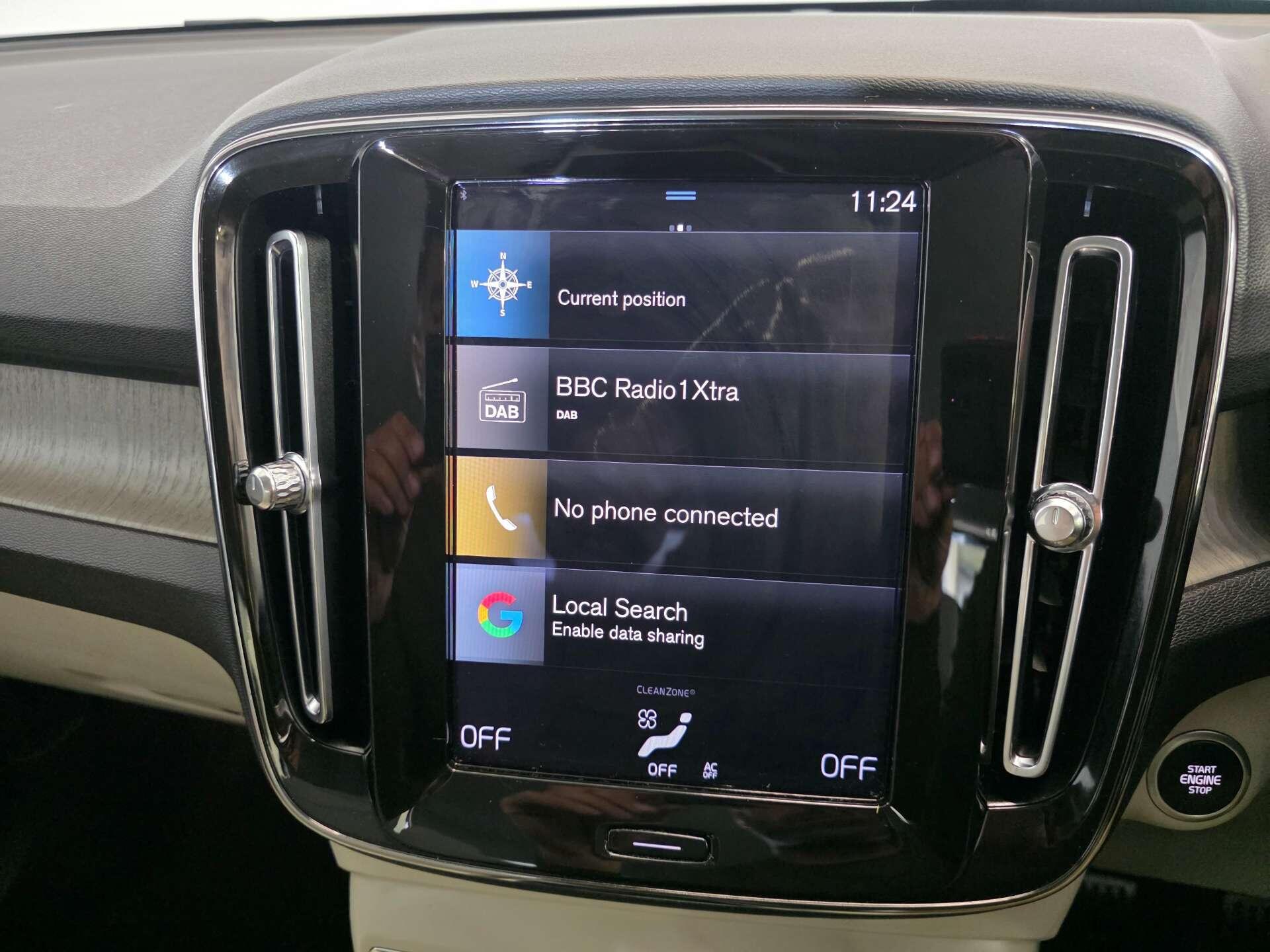 Volvo XC40 view 26