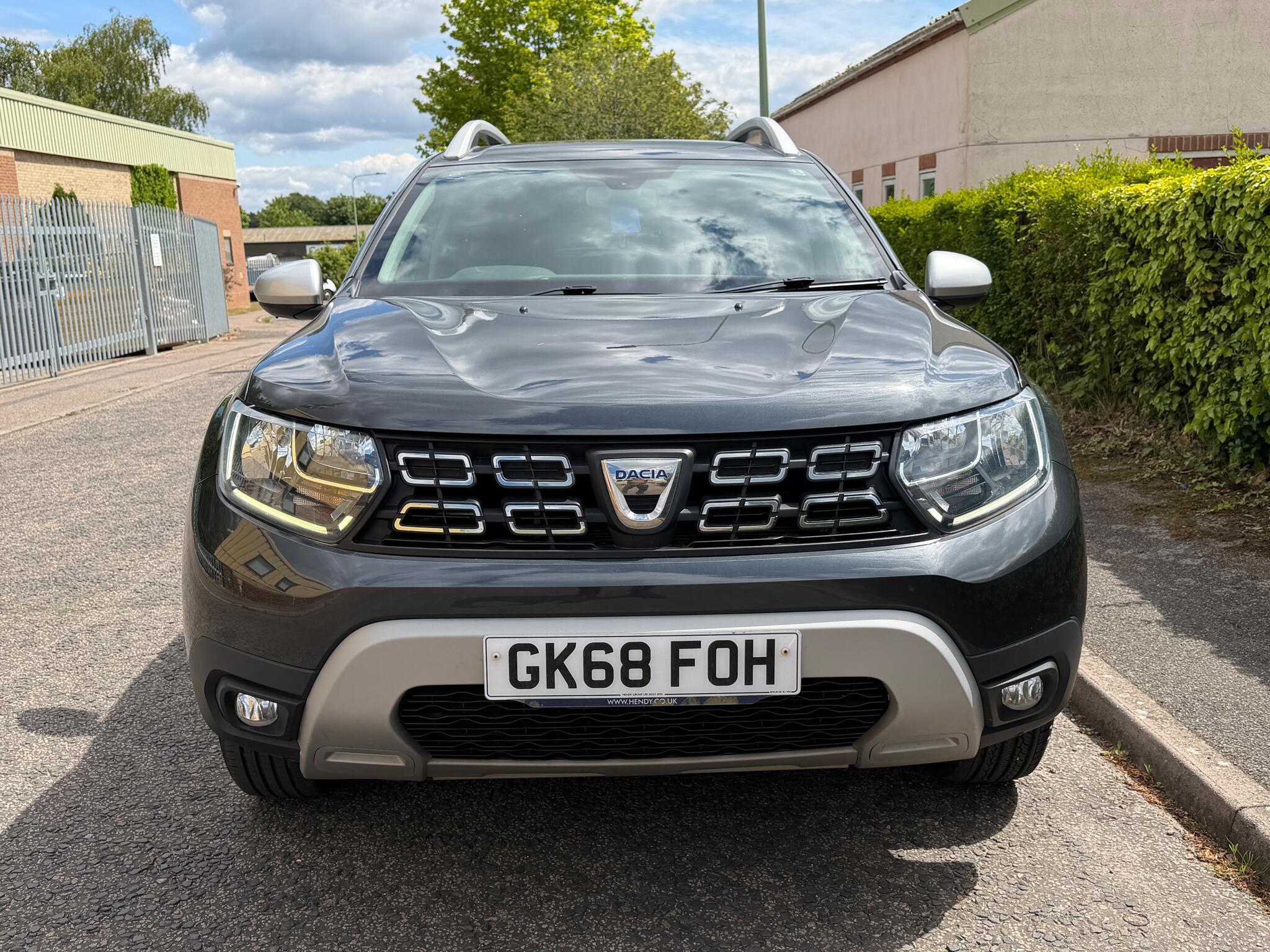 Dacia Duster view 2
