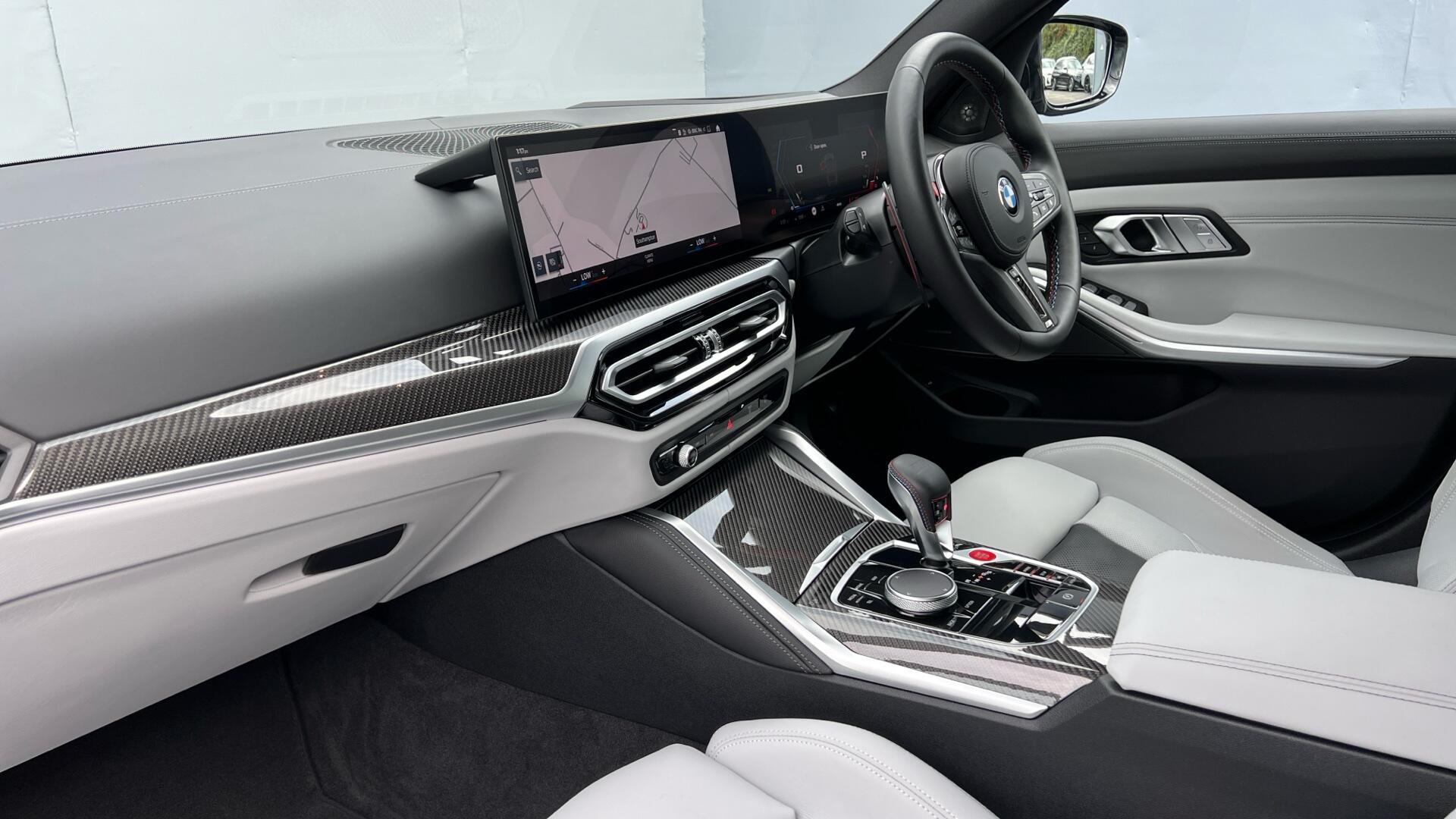 BMW M3 view 7
