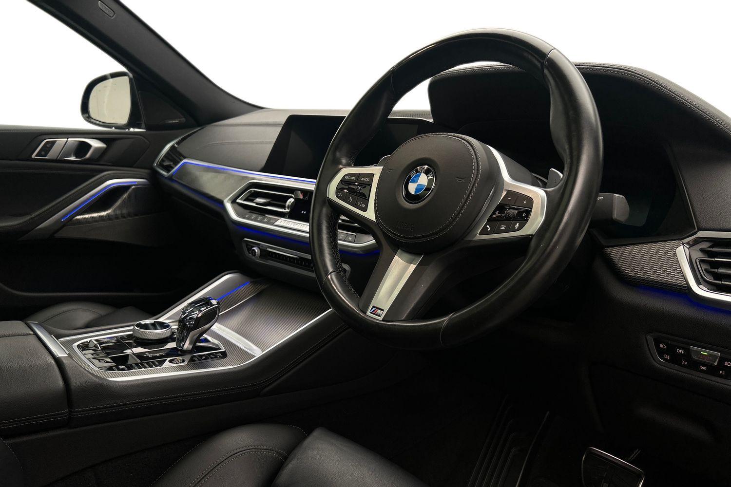 BMW X6 view 7