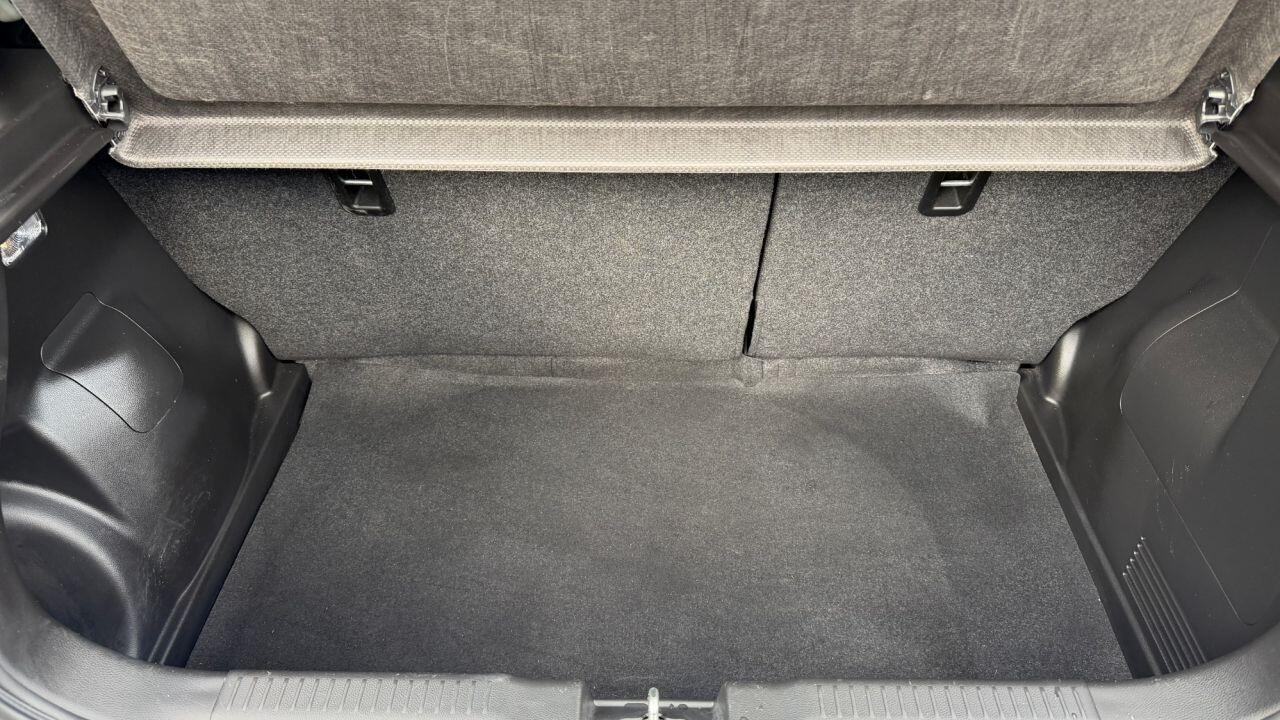Suzuki Swift view 31