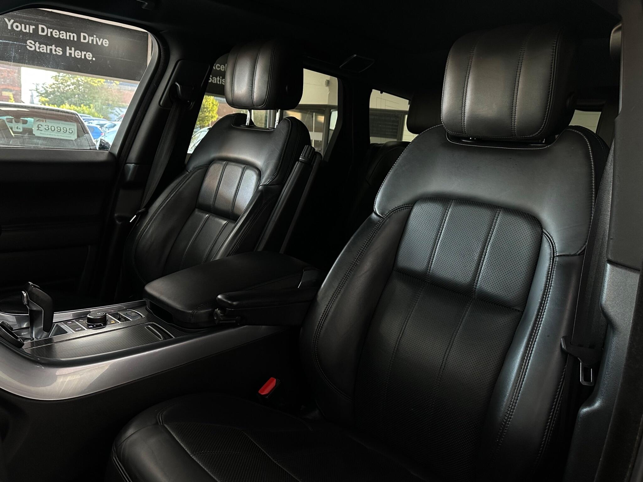 Land Rover Range Rover Sport view 41