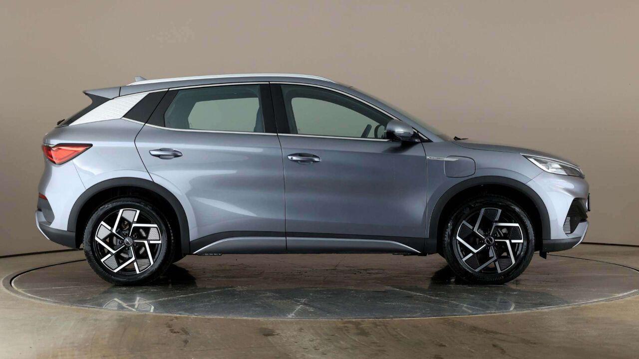 Byd Atto 3 view 5