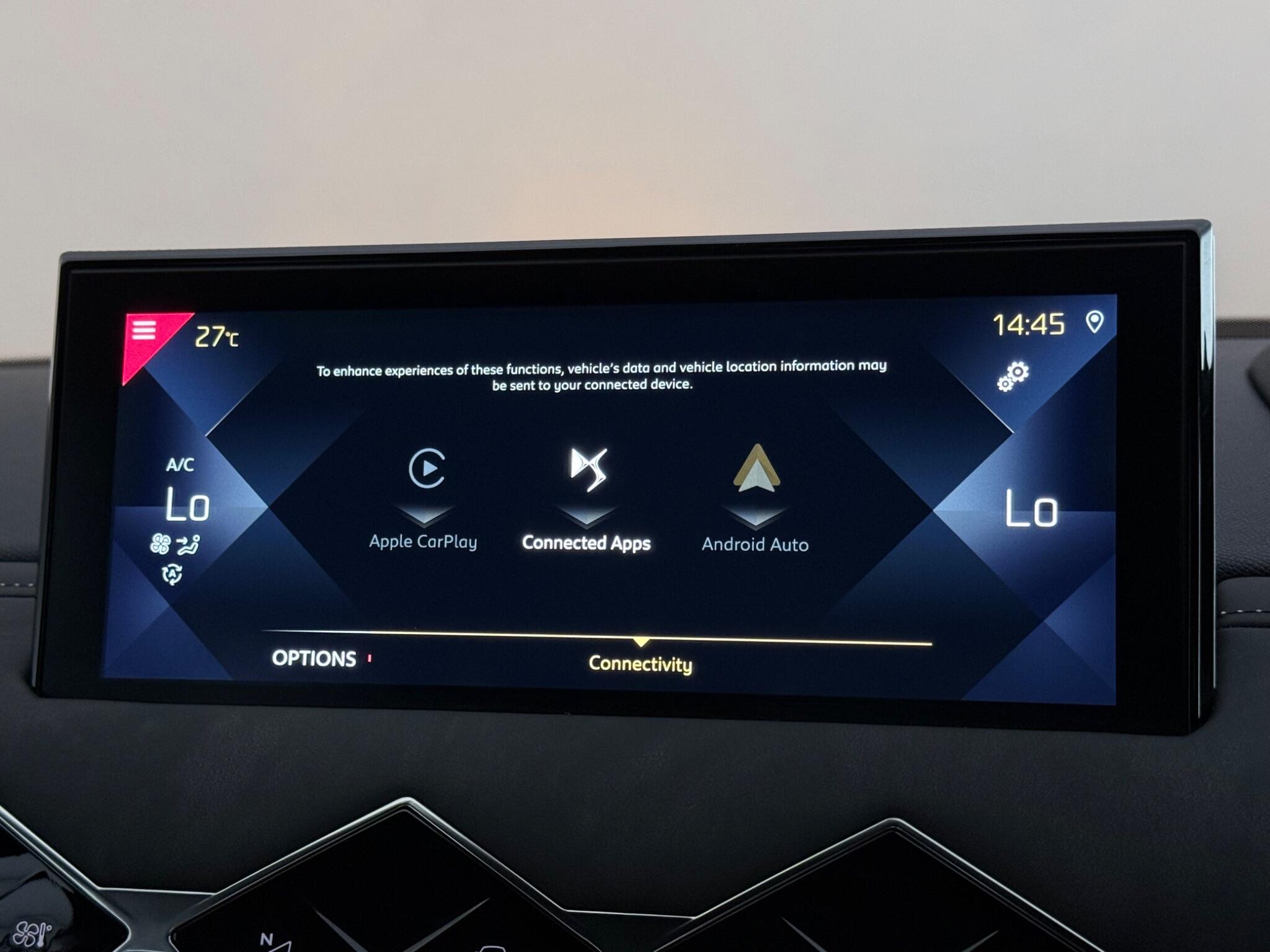 DS Automobiles DS 3 Crossback view 20