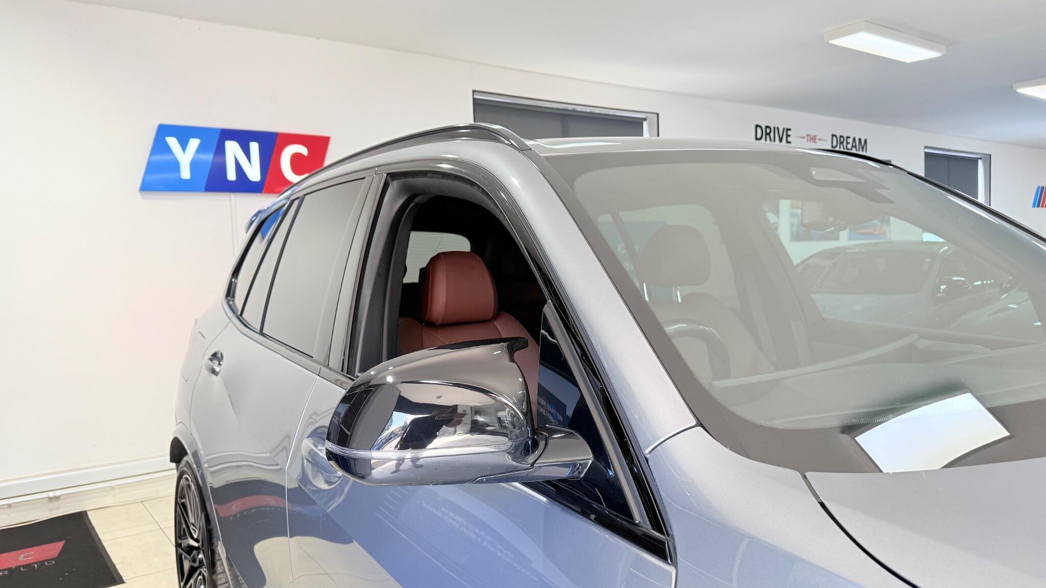 BMW X5 view 50