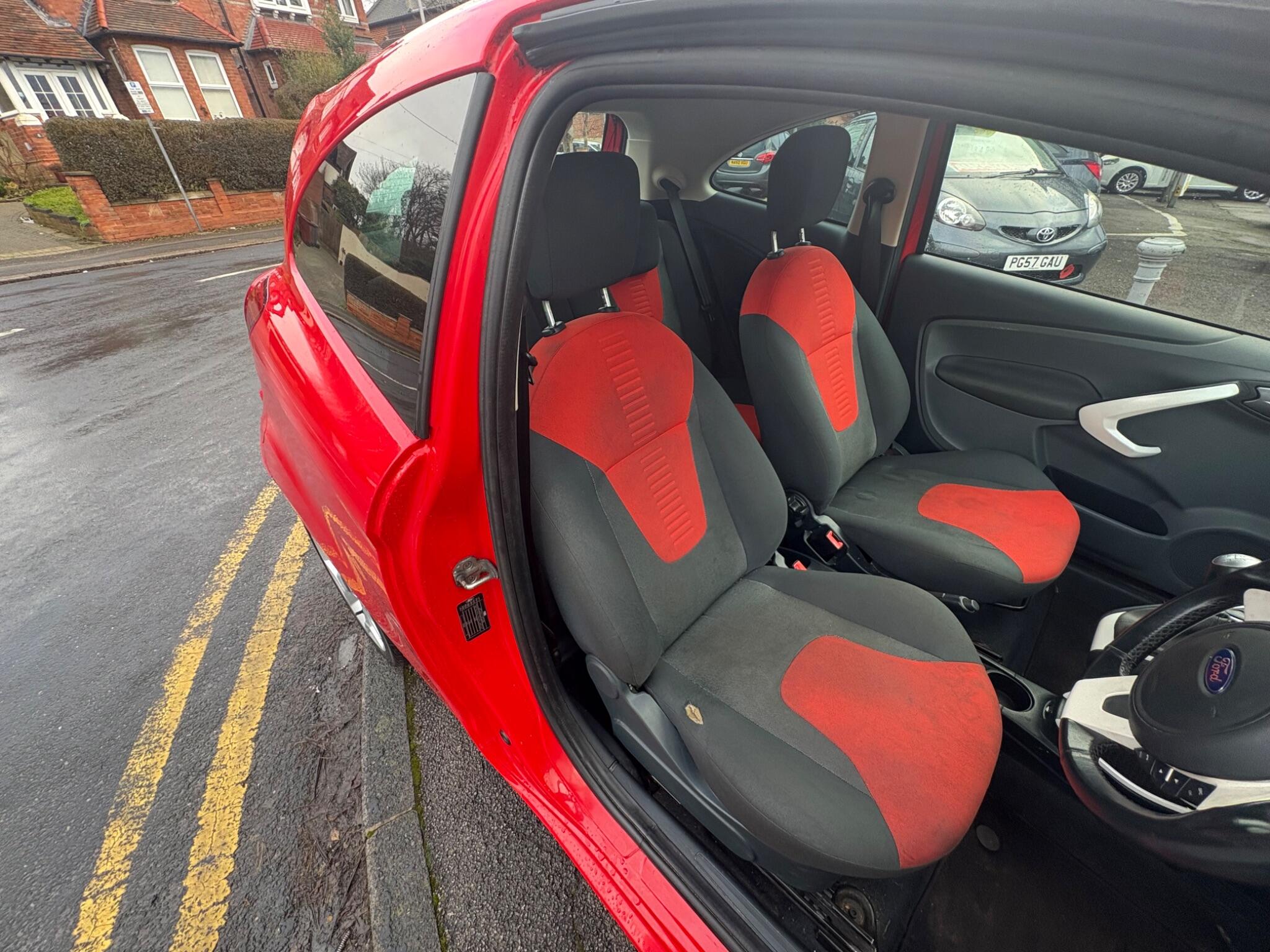 2015 Ford Ka 1.2 Zetec Euro 5 (s/s) 3dr • 97,801 miles image 32