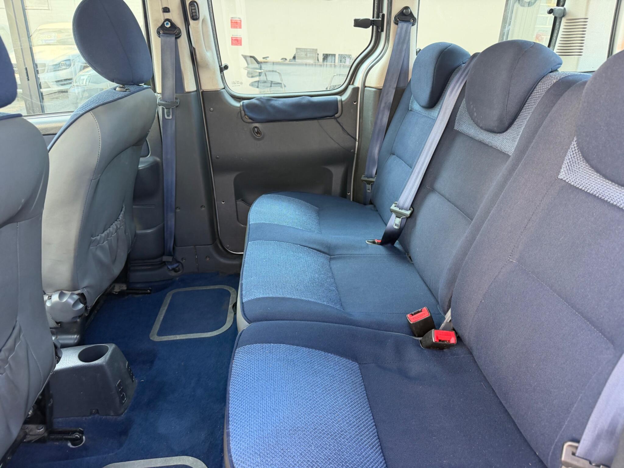 Citroen Berlingo view 19