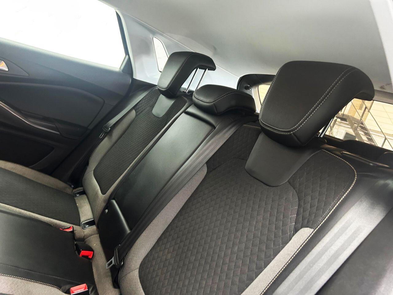 Vauxhall Grandland X view 20