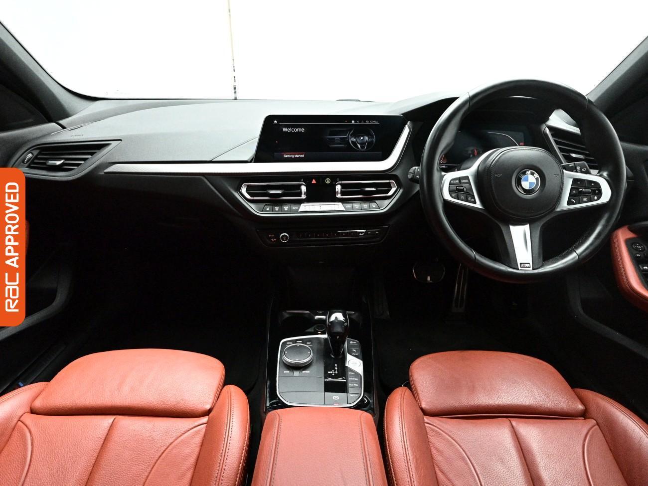 BMW 1 Series view 2