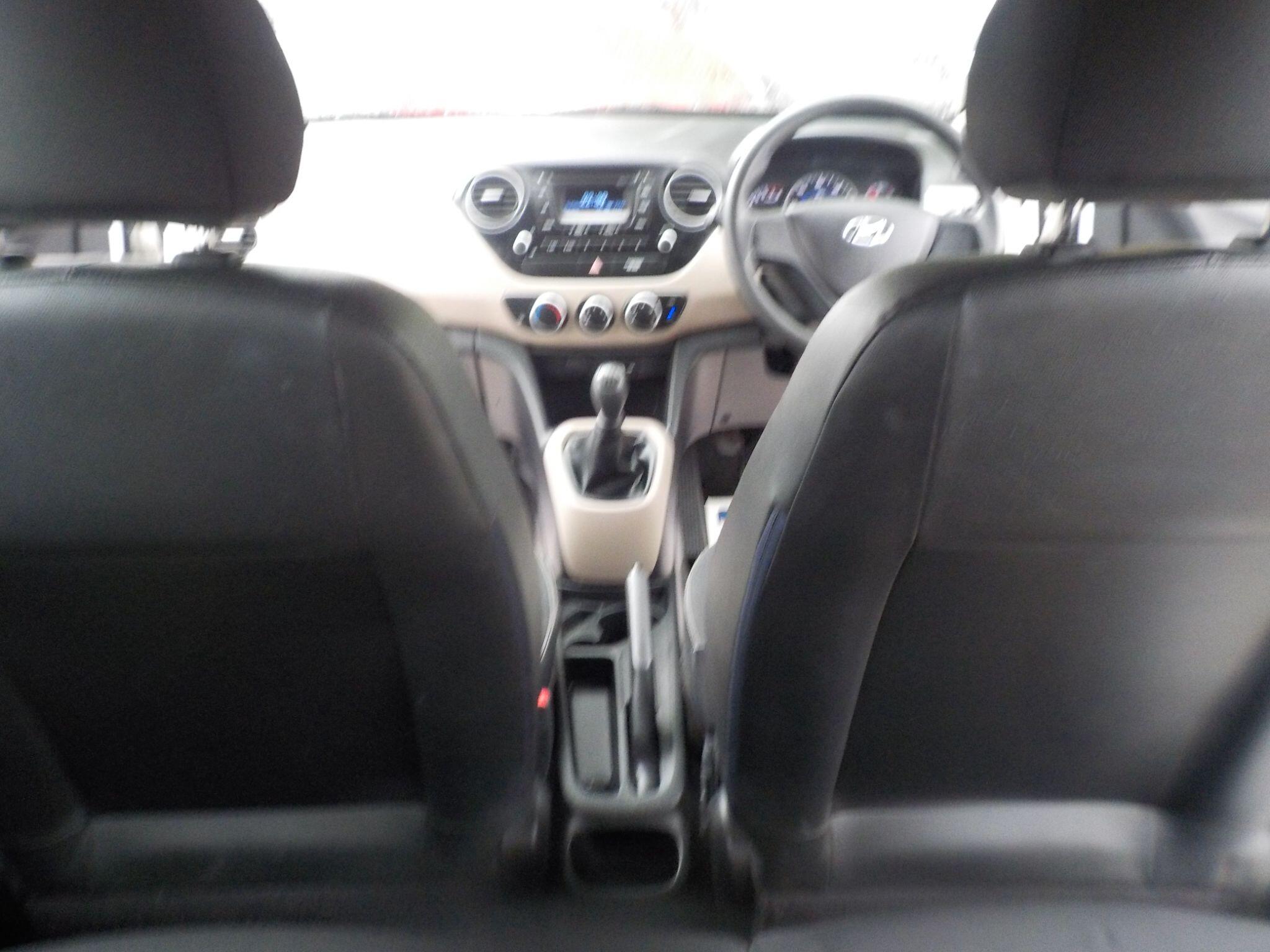 Hyundai i10 1.0 S Euro 5 5dr
