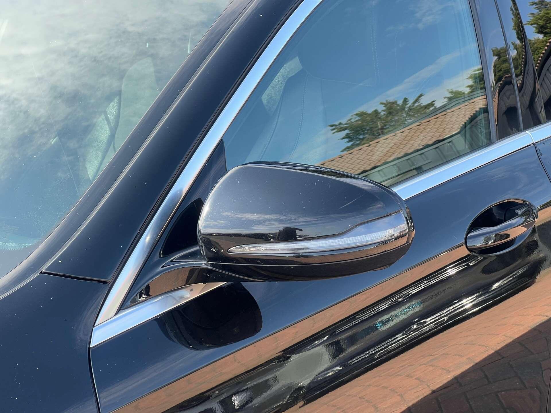 Mercedes-Benz E-Class view 15