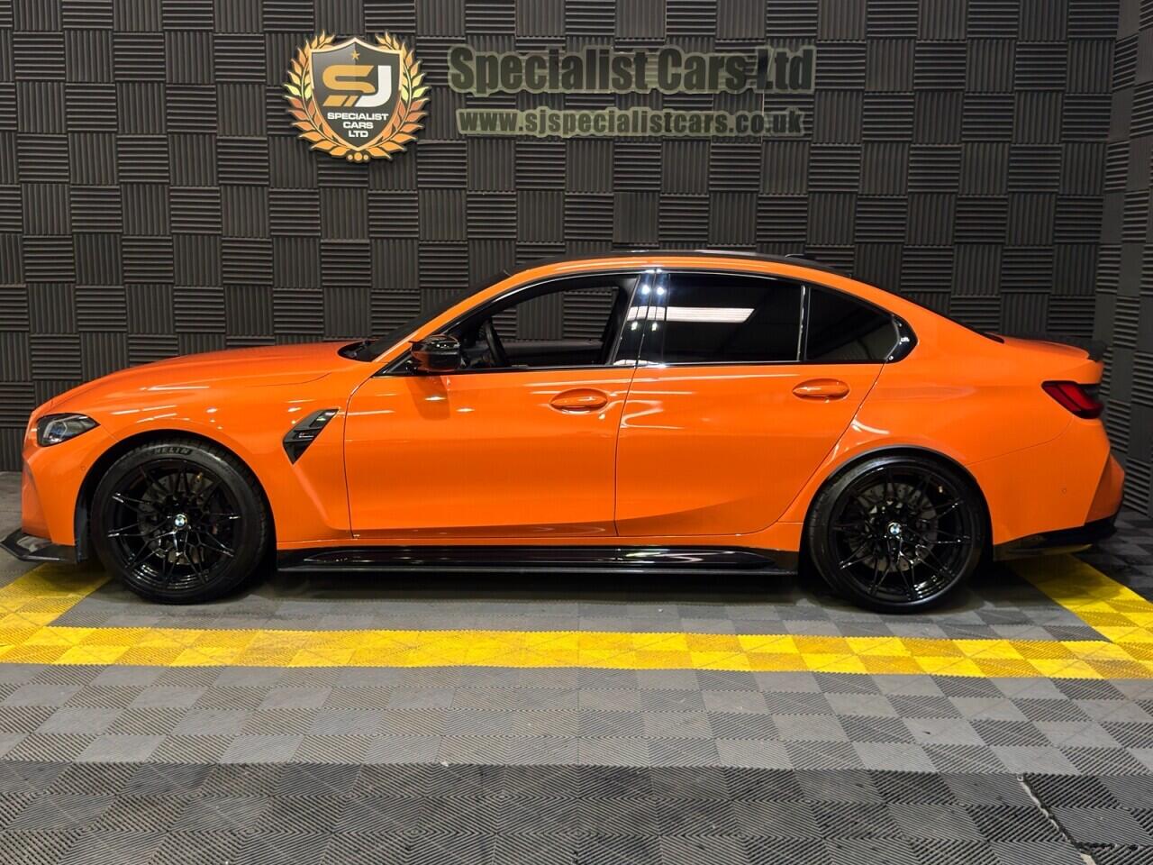 BMW M3 view 3