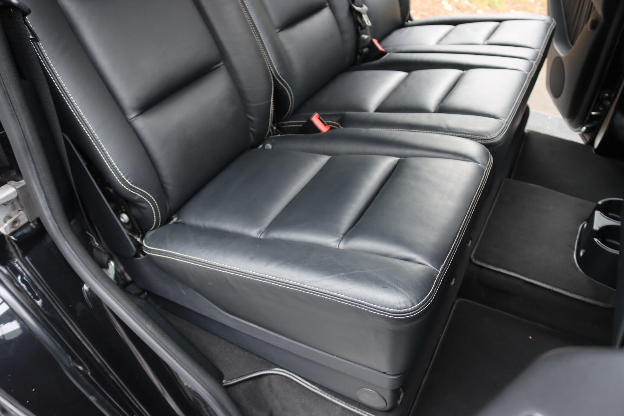 Mercedes-Benz G-Class view 47
