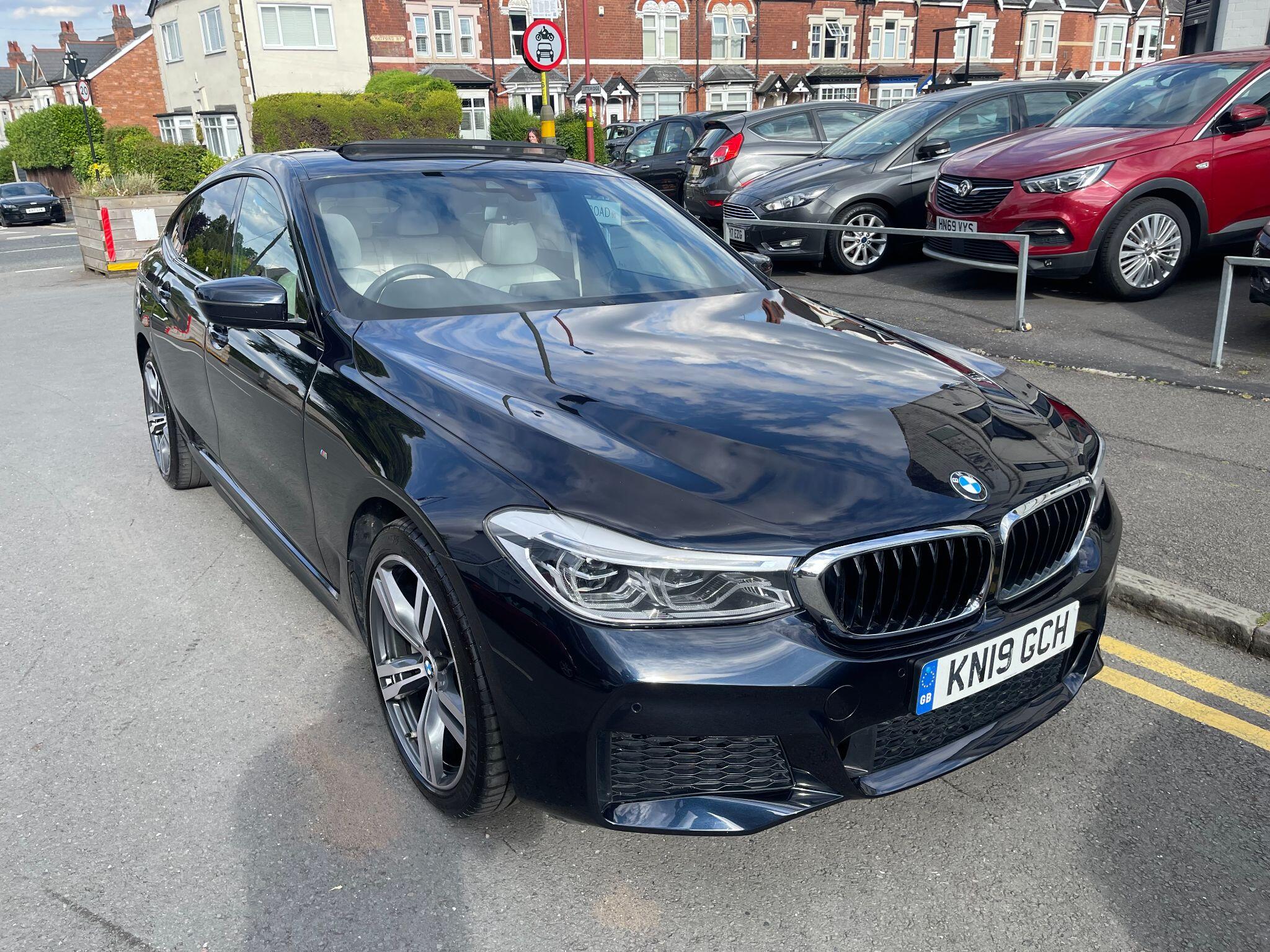 BMW 6 Series view 4