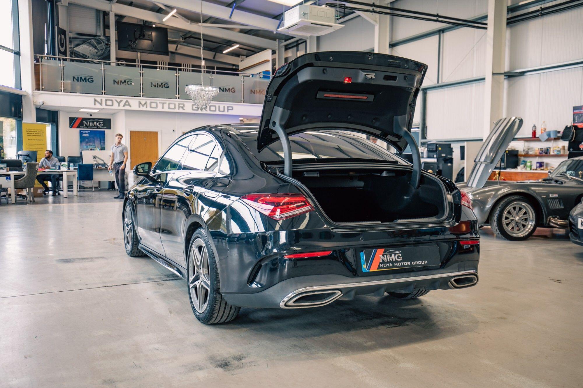 Mercedes-Benz Cla view 28