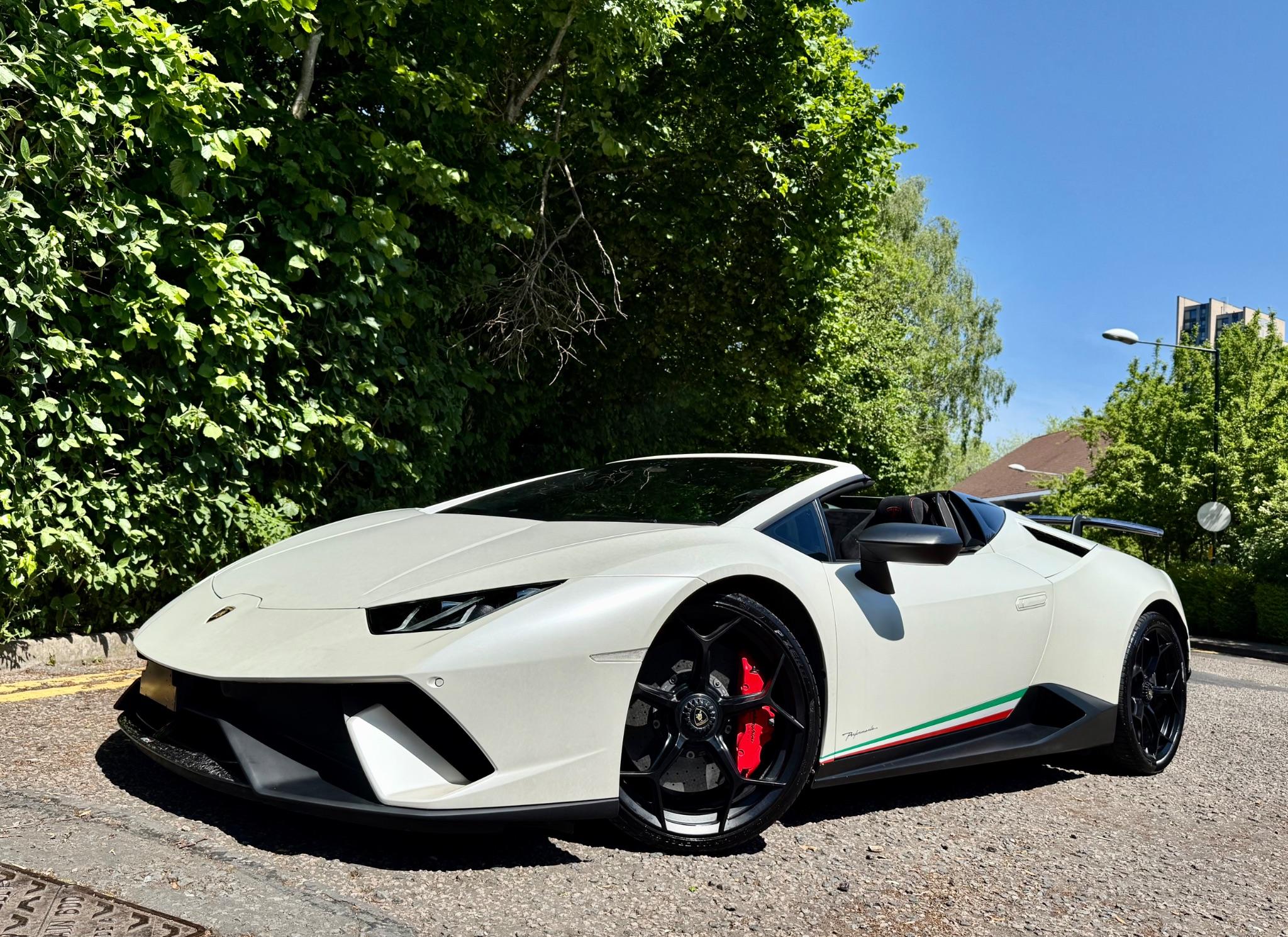 Lamborghini Huracan view 26