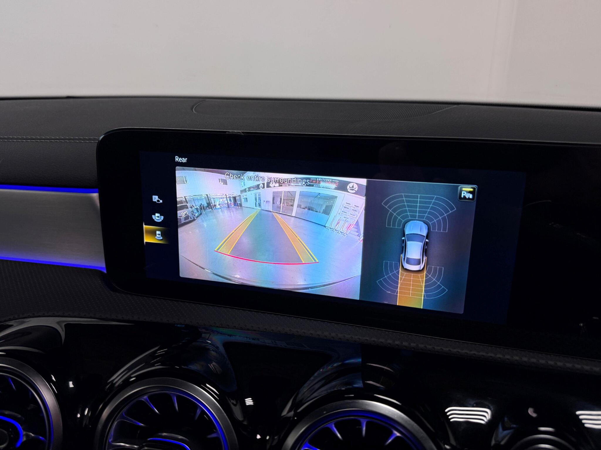 Mercedes-Benz Cla view 7