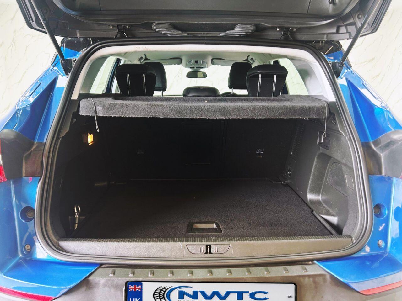 Vauxhall Grandland X view 21