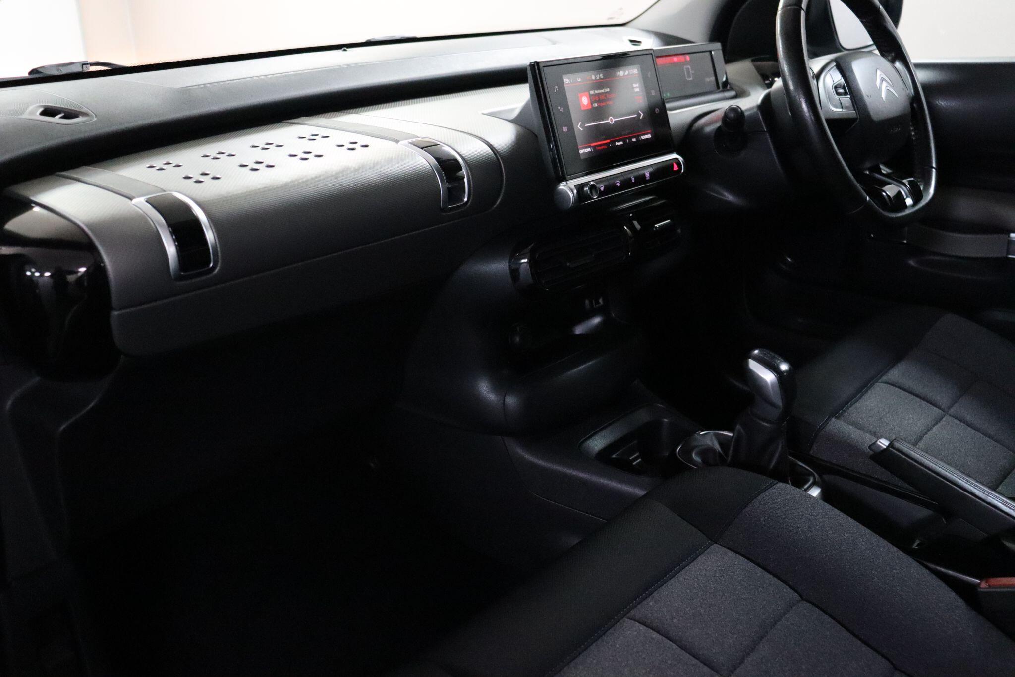 Citroen C4 Cactus view 34