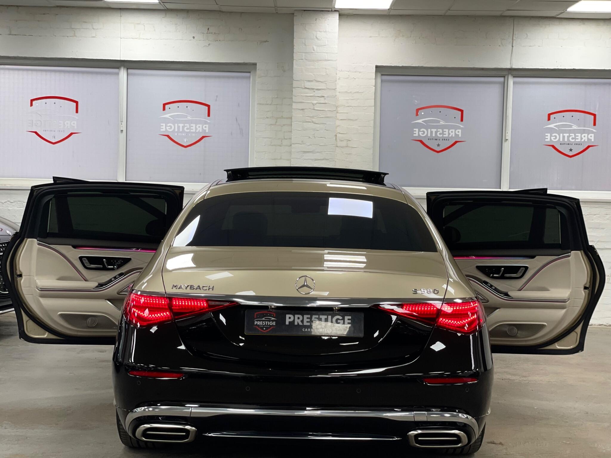 Mercedes-Benz S-Class view 35