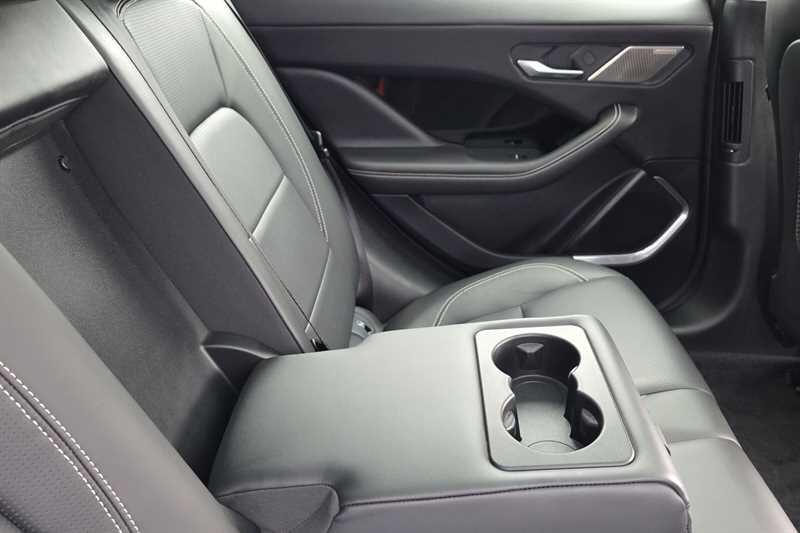 Jaguar I-Pace view 28