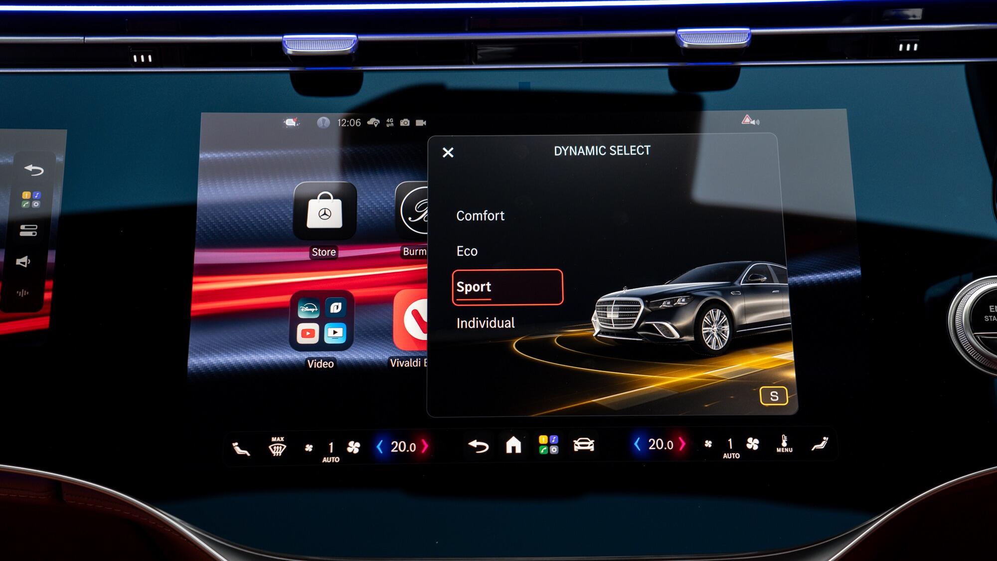 Mercedes-Benz S-Class view 34