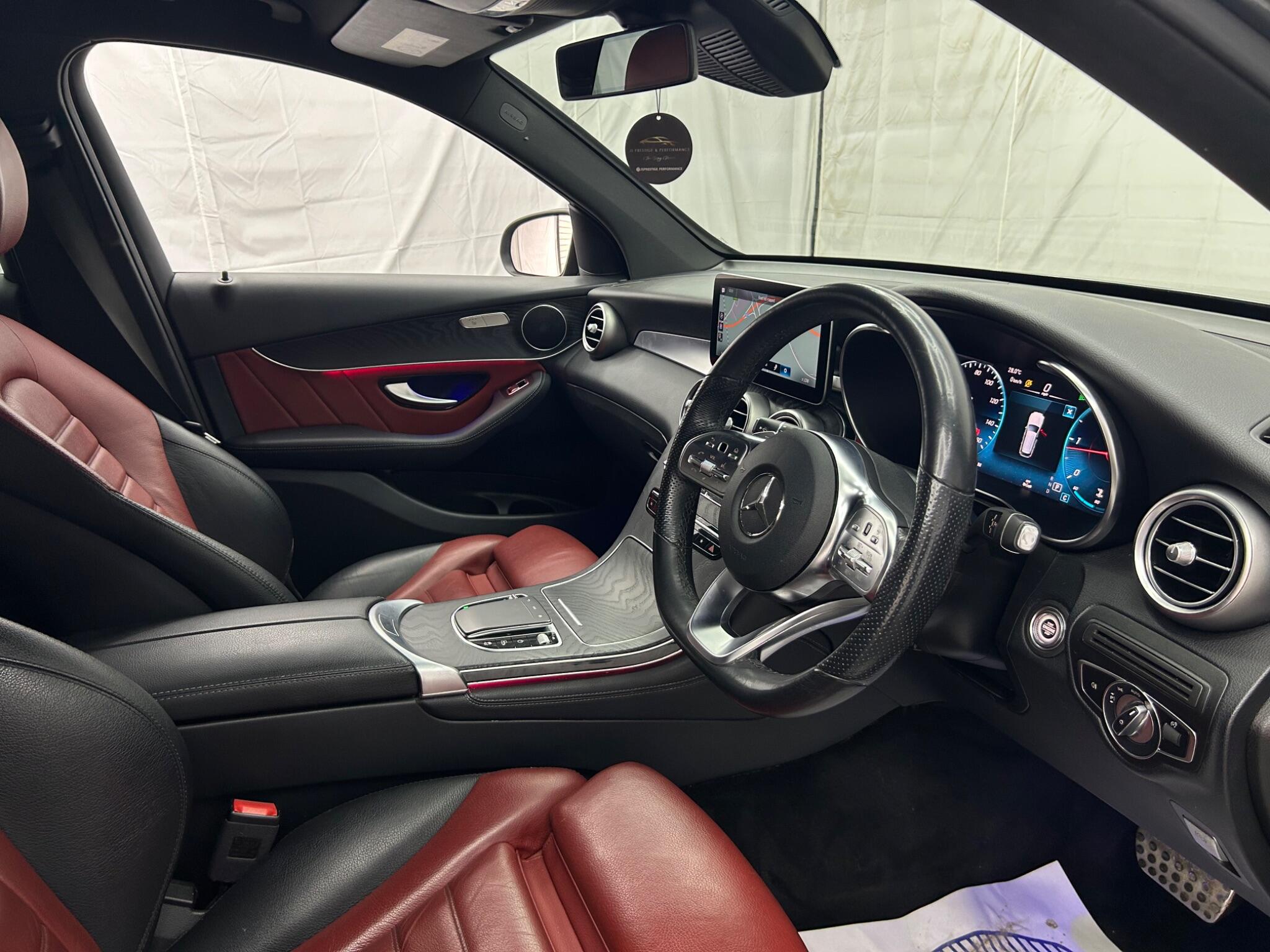 Mercedes-Benz GLC view 12