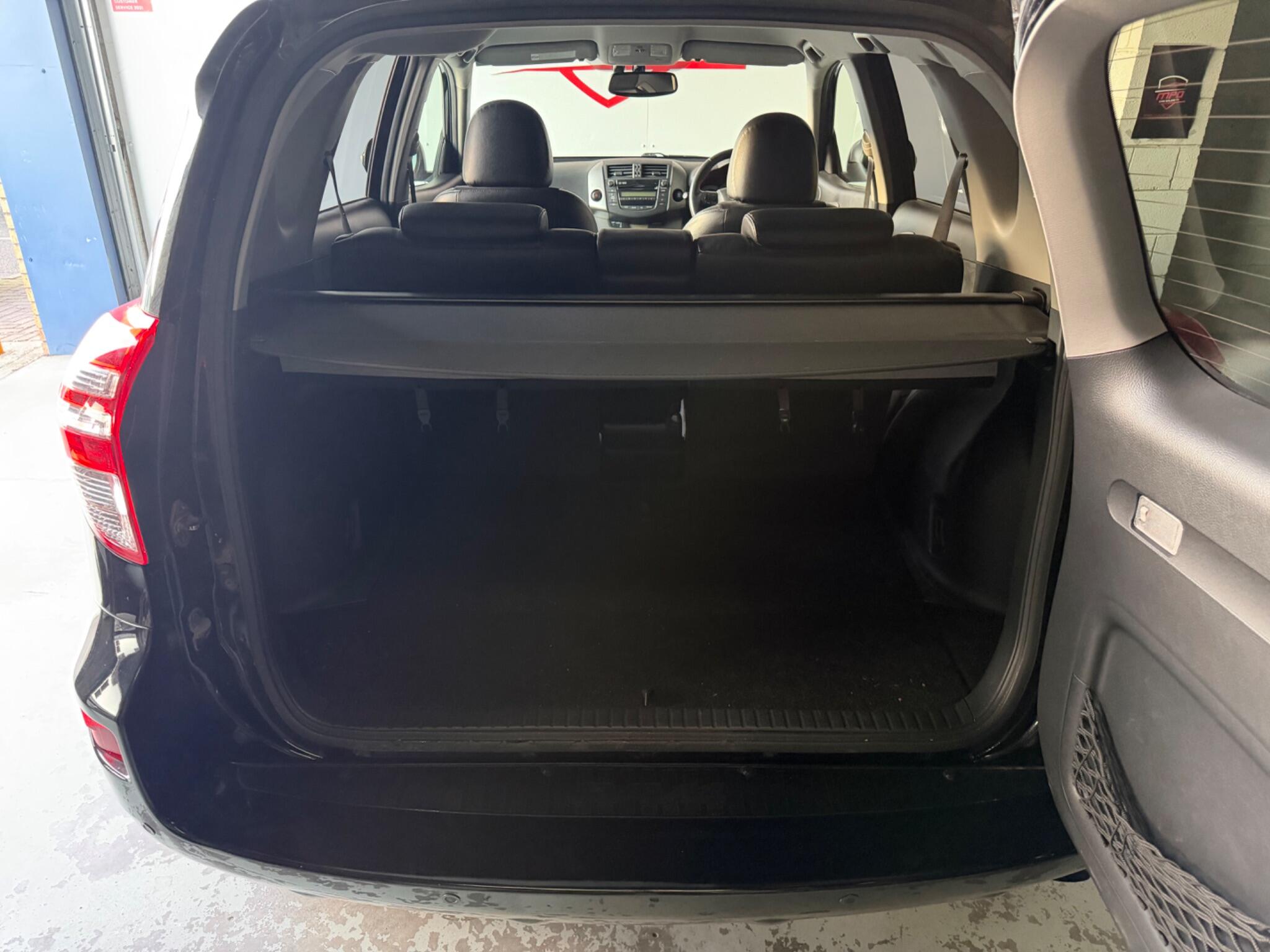 Toyota Rav4 view 43