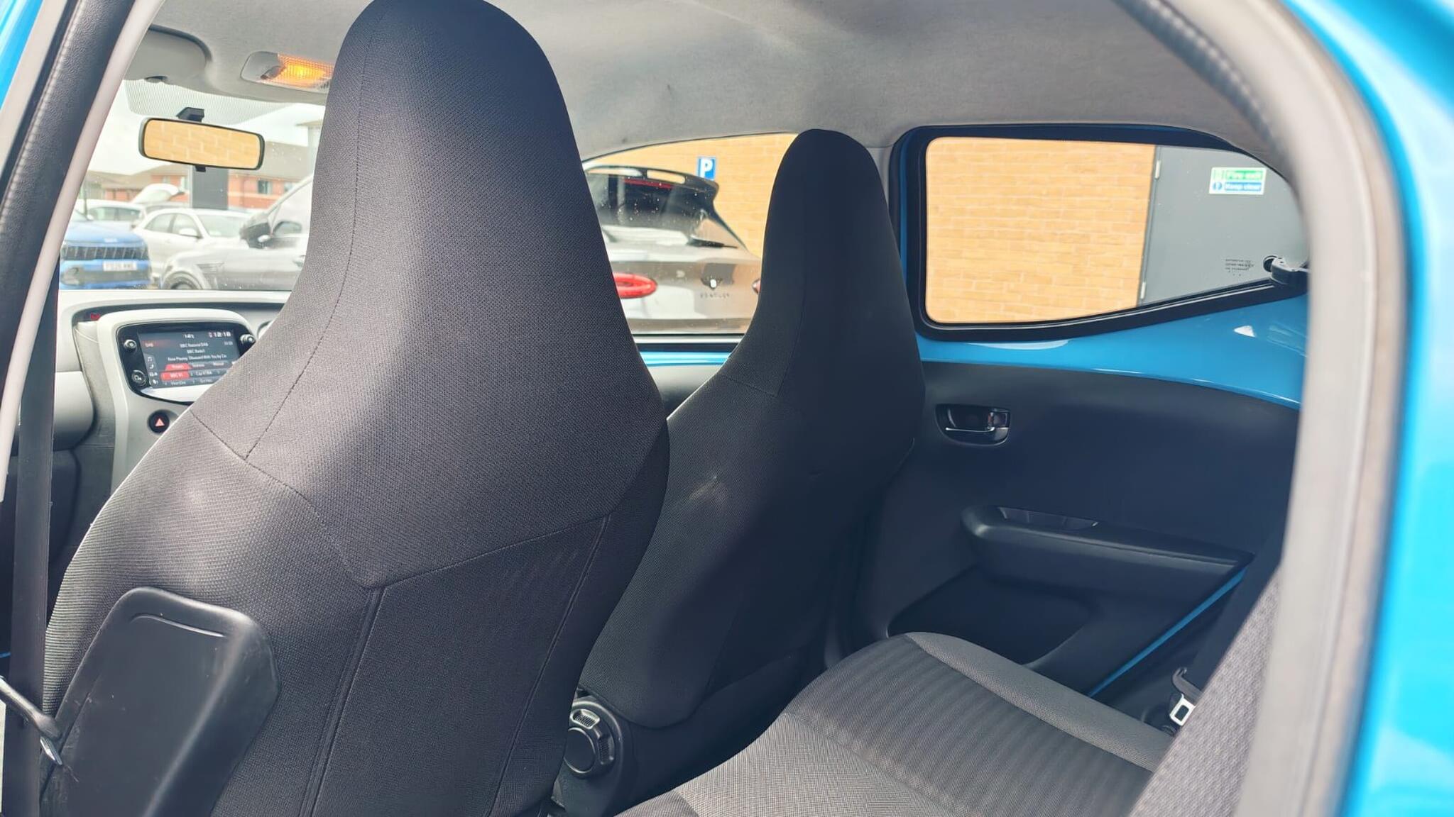 Toyota Aygo view 23