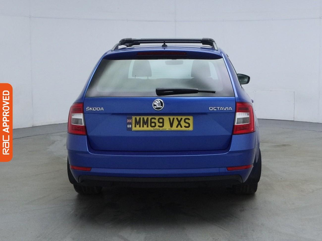 Skoda Octavia view 8