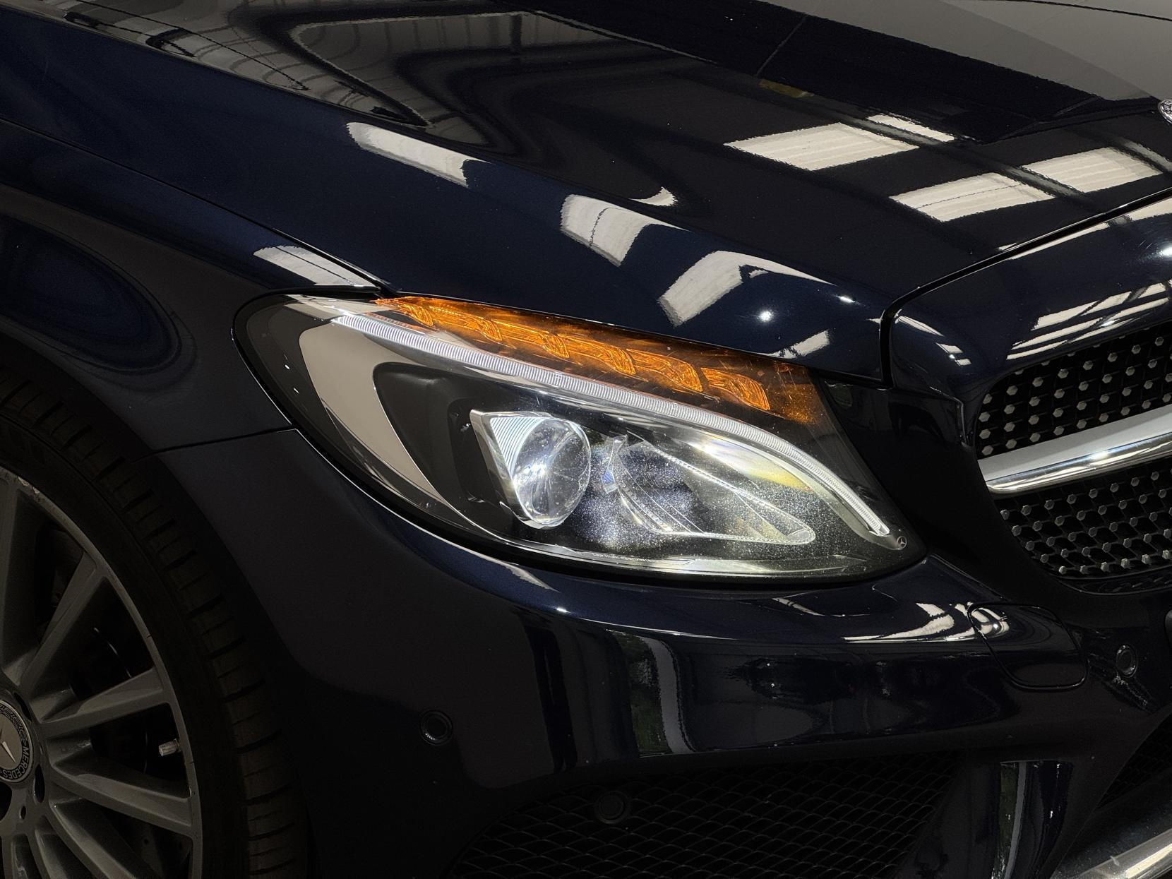Mercedes-Benz C Class view 6