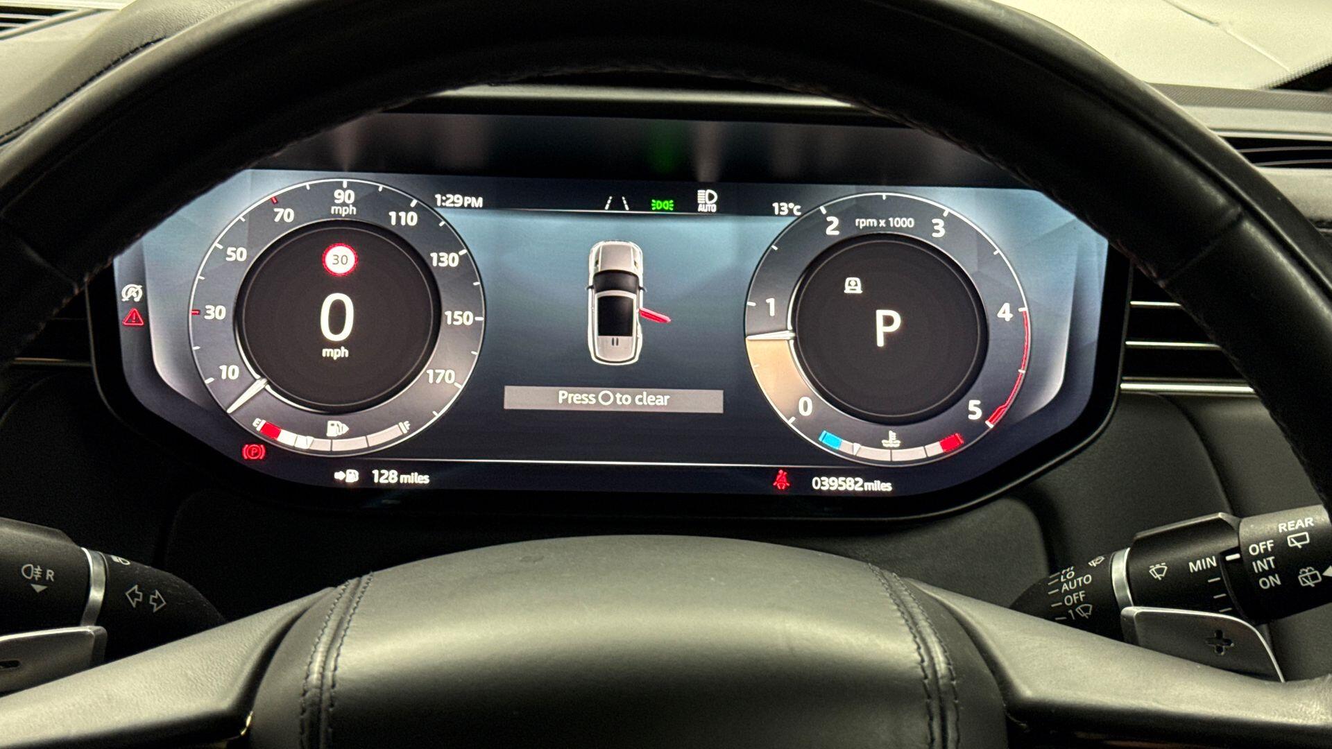 Land Rover Range Rover Sport view 16